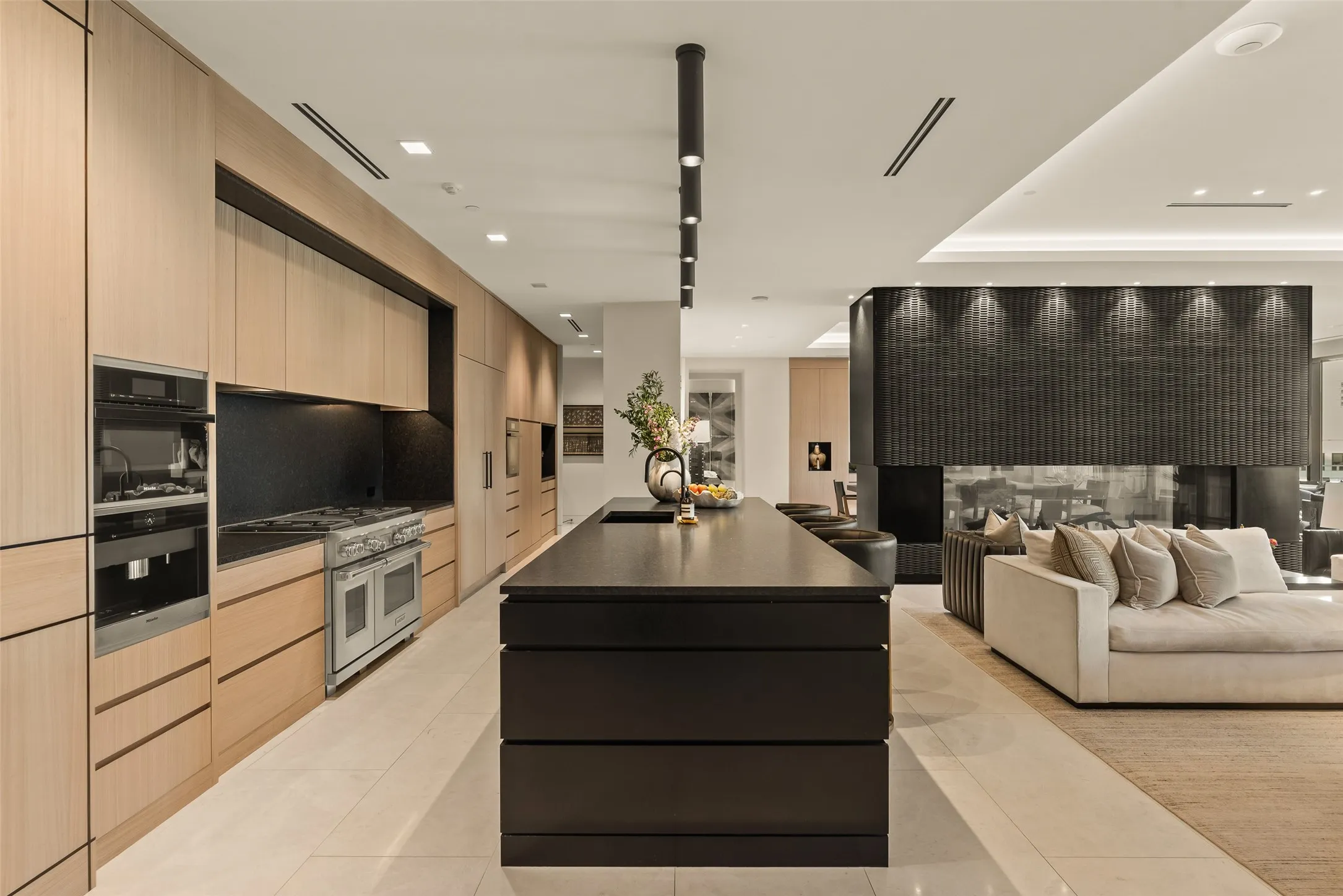 Condominium For Sale in Dallas County , 2300 Wolf Street 8A, Dallas, Texas 75201, 3 Bedrooms, 4 Bathrooms, 3 Garage spaces, 3,948 Sqft, built in 2021, Price $5,250,000, mls#21332221, Real Estate Agent in Dallas, Homes For Sale in Dallas county, Homes For Sale in Dallas, Realtor in Dallas Texas, Real Estate Brokerage Independent Realty Texas, Luminita Cordes Realtor