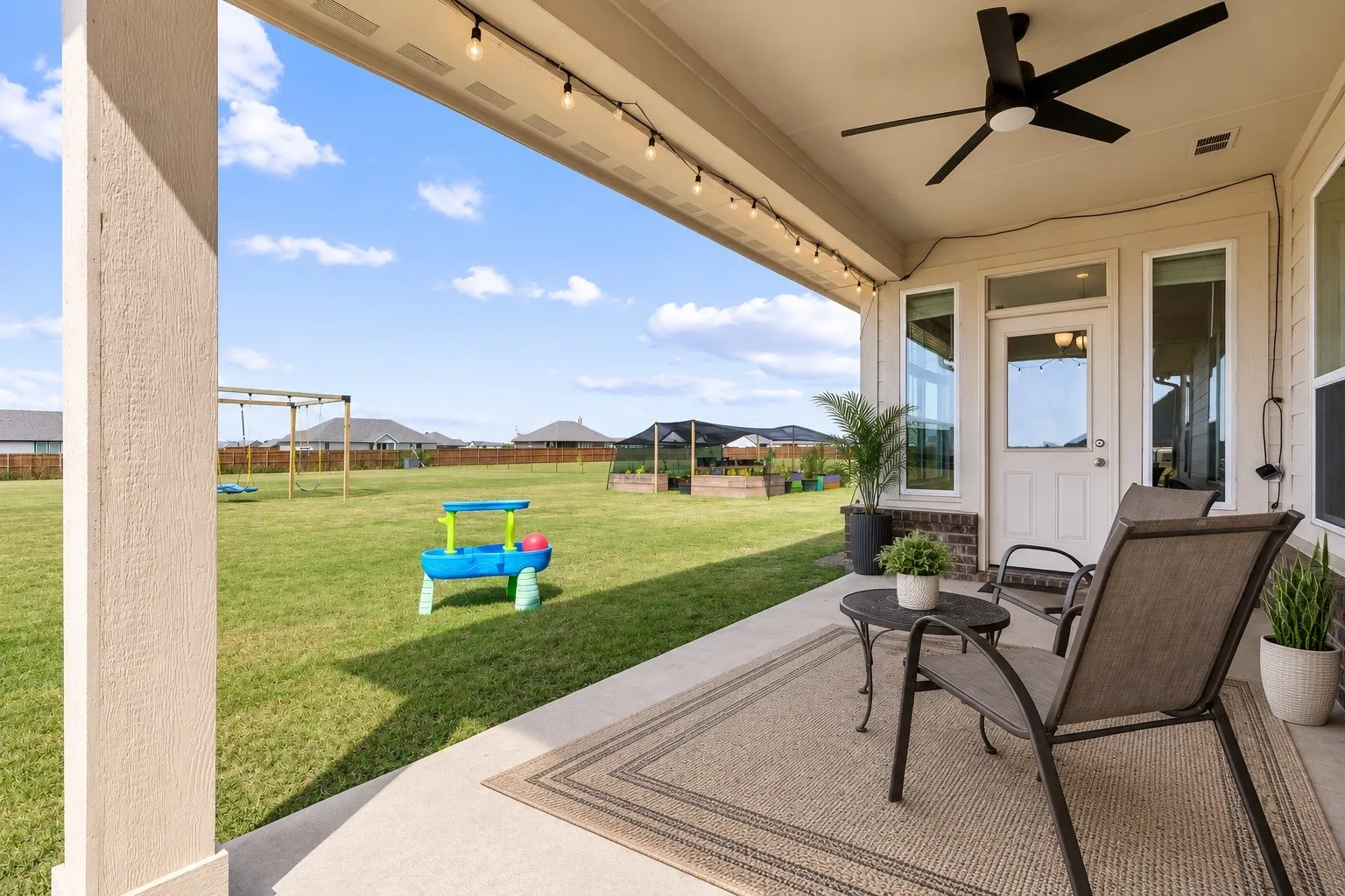 Single Family Residence For Sale in Kaufman County , 8382 Abner Road, Oak Ridge, Texas 75161, 3 Bedroom, 2 Bathroom, 2 Garage spaces, 2,037 Sqft, built in 2020, mls#21348534, Real Estate Agent in Oak Ridge, Homes For Sale in Kaufman county, Homes For Sale in Oak Ridge, Realtor in Oak Ridge Texas, Real Estate Brokerage Independent Realty Texas, Luminita Cordes Realtor