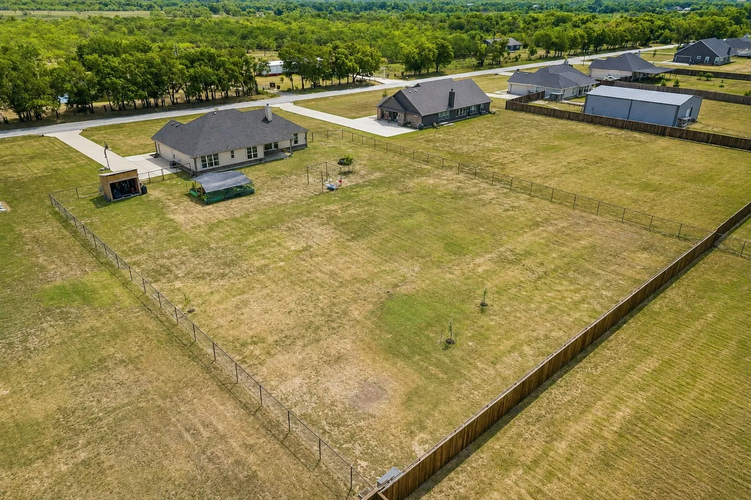 Single Family Residence For Sale in Kaufman County , 8382 Abner Road, Oak Ridge, Texas 75161, 3 Bedroom, 2 Bathroom, 2 Garage spaces, 2,037 Sqft, built in 2020, mls#21348534, Real Estate Agent in Oak Ridge, Homes For Sale in Kaufman county, Homes For Sale in Oak Ridge, Realtor in Oak Ridge Texas, Real Estate Brokerage Independent Realty Texas, Luminita Cordes Realtor