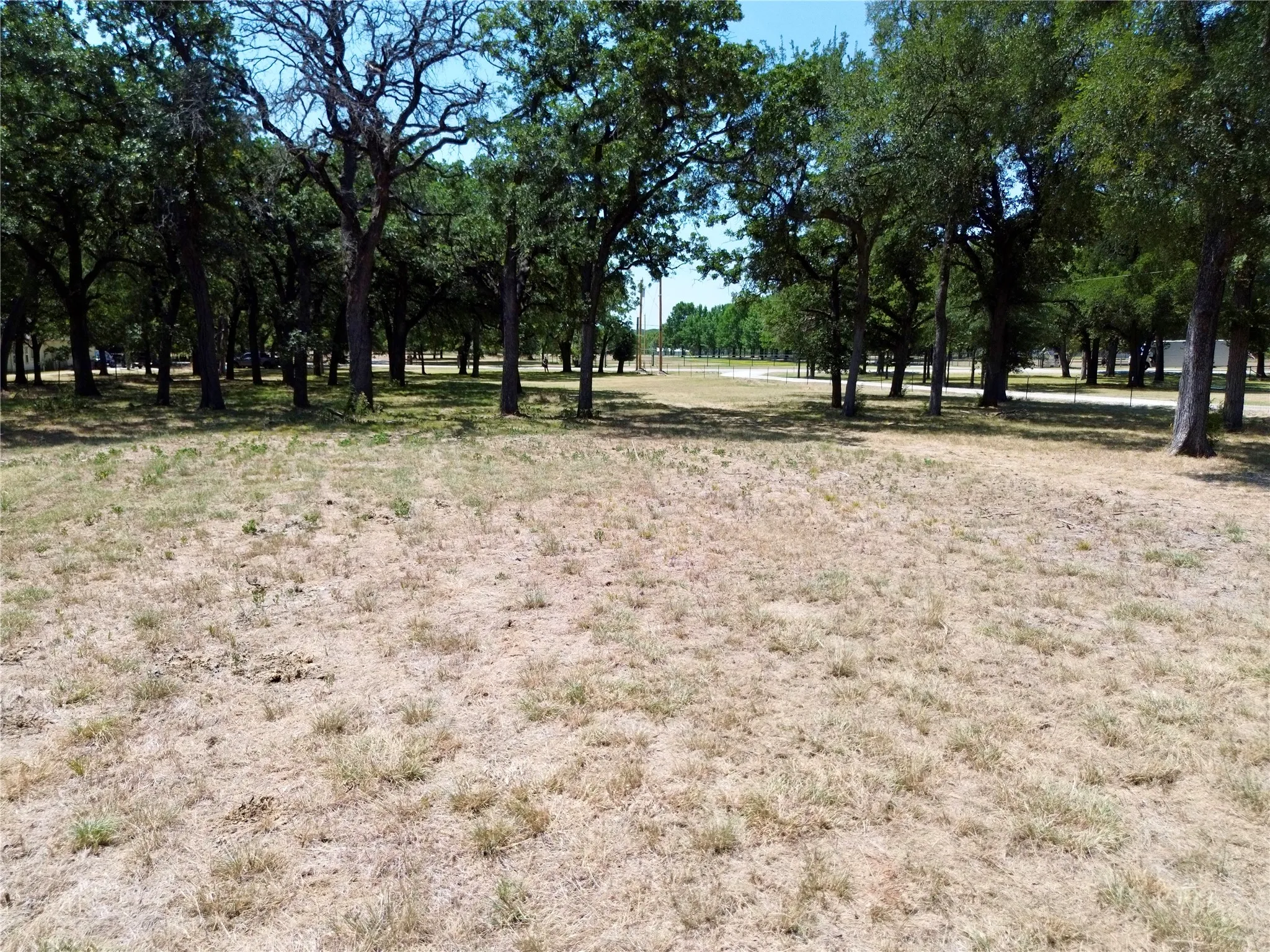 Unimproved Land For Sale in Tarrant County , 1401 Park Street, Azle, Texas 76020, 0, 0, Garage spaces, 0 Sqft, built in 0, mls#21348618, Real Estate Agent in Azle, Homes For Sale in Tarrant county, Homes For Sale in Azle, Realtor in Azle Texas, Real Estate Brokerage Independent Realty Texas, Luminita Cordes Realtor