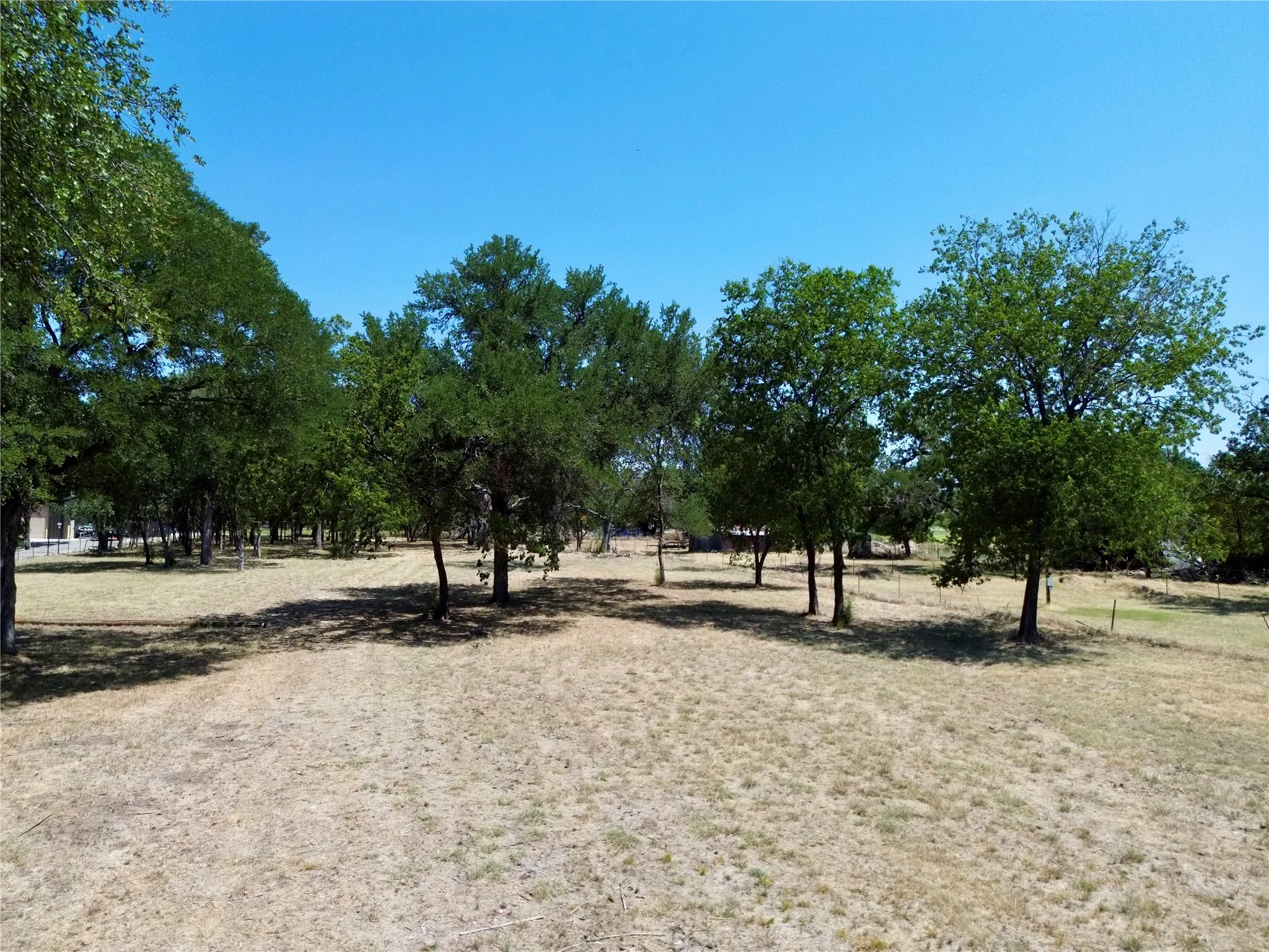 Unimproved Land For Sale in Tarrant County , 1401 Park Street, Azle, Texas 76020, 0, 0, Garage spaces, 0 Sqft, built in 0, mls#21348618, Real Estate Agent in Azle, Homes For Sale in Tarrant county, Homes For Sale in Azle, Realtor in Azle Texas, Real Estate Brokerage Independent Realty Texas, Luminita Cordes Realtor
