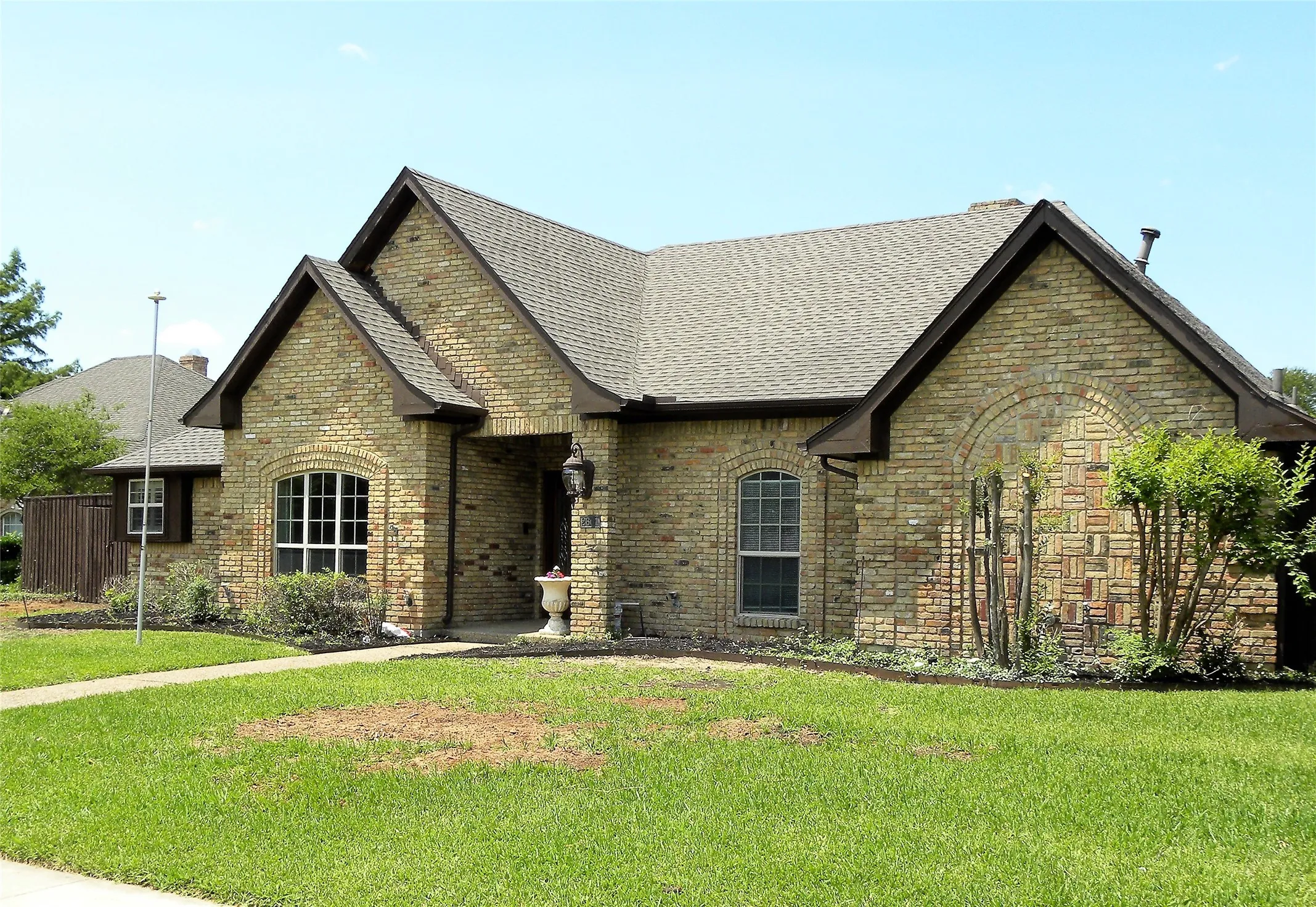 Single Family Residence For Rent in Collin County , 2601 Banner Elk Circle, Plano, Texas 75025, 4 Bedroom, 3 Bathroom, 2 Garage spaces, 2,780 Sqft, built in 1986, Price $3,495, mls#21348596, Real Estate Agent in Plano, Homes For Rent in Collin county, Homes For Rent in Plano, Realtor in Plano Texas, Real Estate Brokerage Independent Realty Texas, Luminita Cordes Realtor