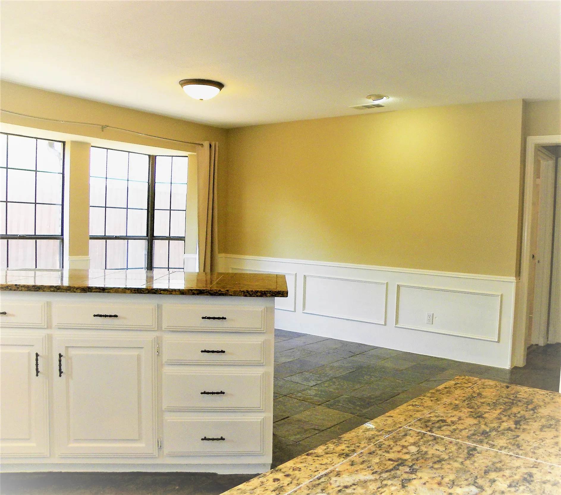 Single Family Residence For Rent in Collin County , 2601 Banner Elk Circle, Plano, Texas 75025, 4 Bedroom, 3 Bathroom, 2 Garage spaces, 2,780 Sqft, built in 1986, Price $3,495, mls#21348596, Real Estate Agent in Plano, Homes For Rent in Collin county, Homes For Rent in Plano, Realtor in Plano Texas, Real Estate Brokerage Independent Realty Texas, Luminita Cordes Realtor