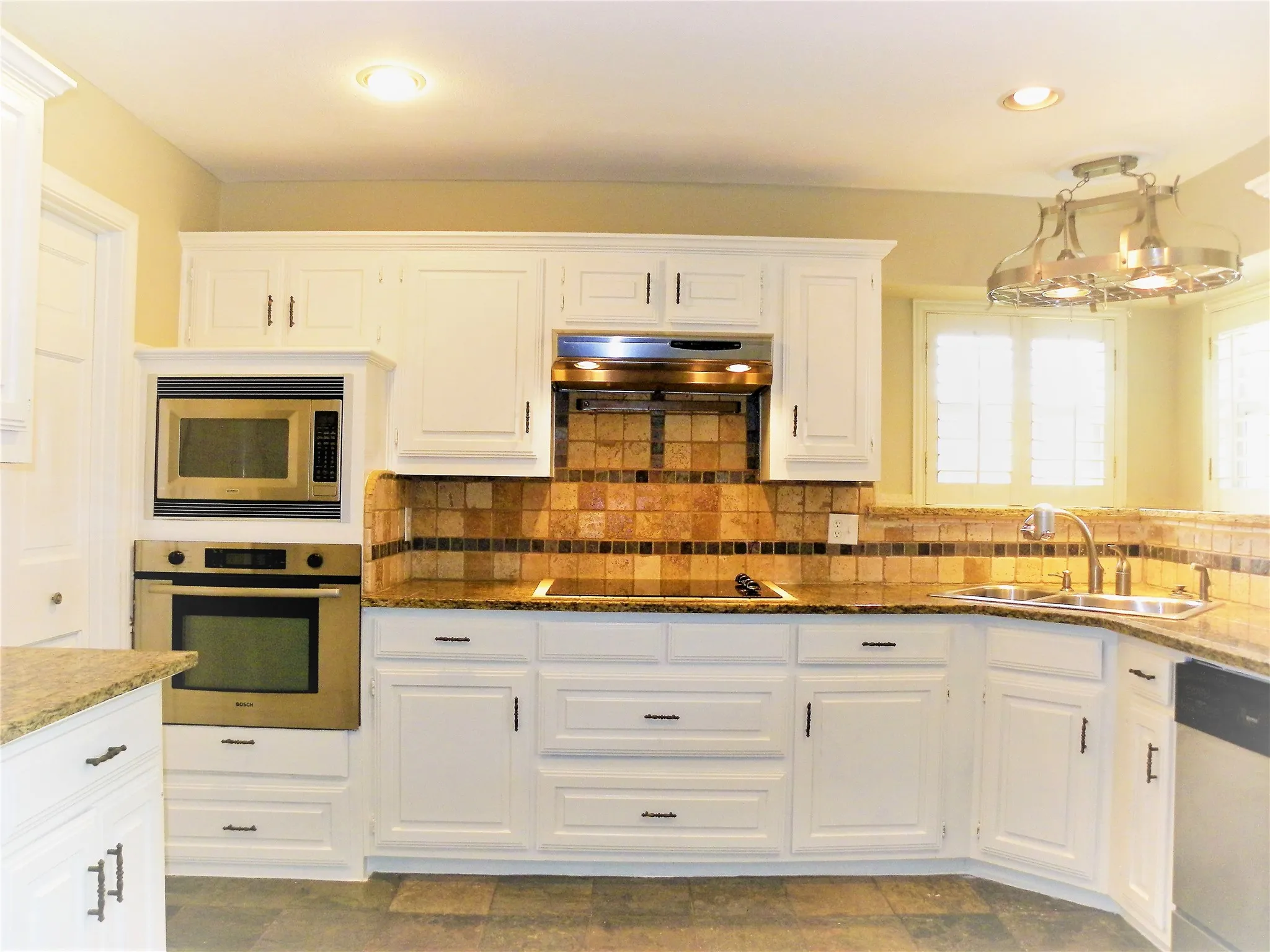 Single Family Residence For Rent in Collin County , 2601 Banner Elk Circle, Plano, Texas 75025, 4 Bedroom, 3 Bathroom, 2 Garage spaces, 2,780 Sqft, built in 1986, Price $3,495, mls#21348596, Real Estate Agent in Plano, Homes For Rent in Collin county, Homes For Rent in Plano, Realtor in Plano Texas, Real Estate Brokerage Independent Realty Texas, Luminita Cordes Realtor