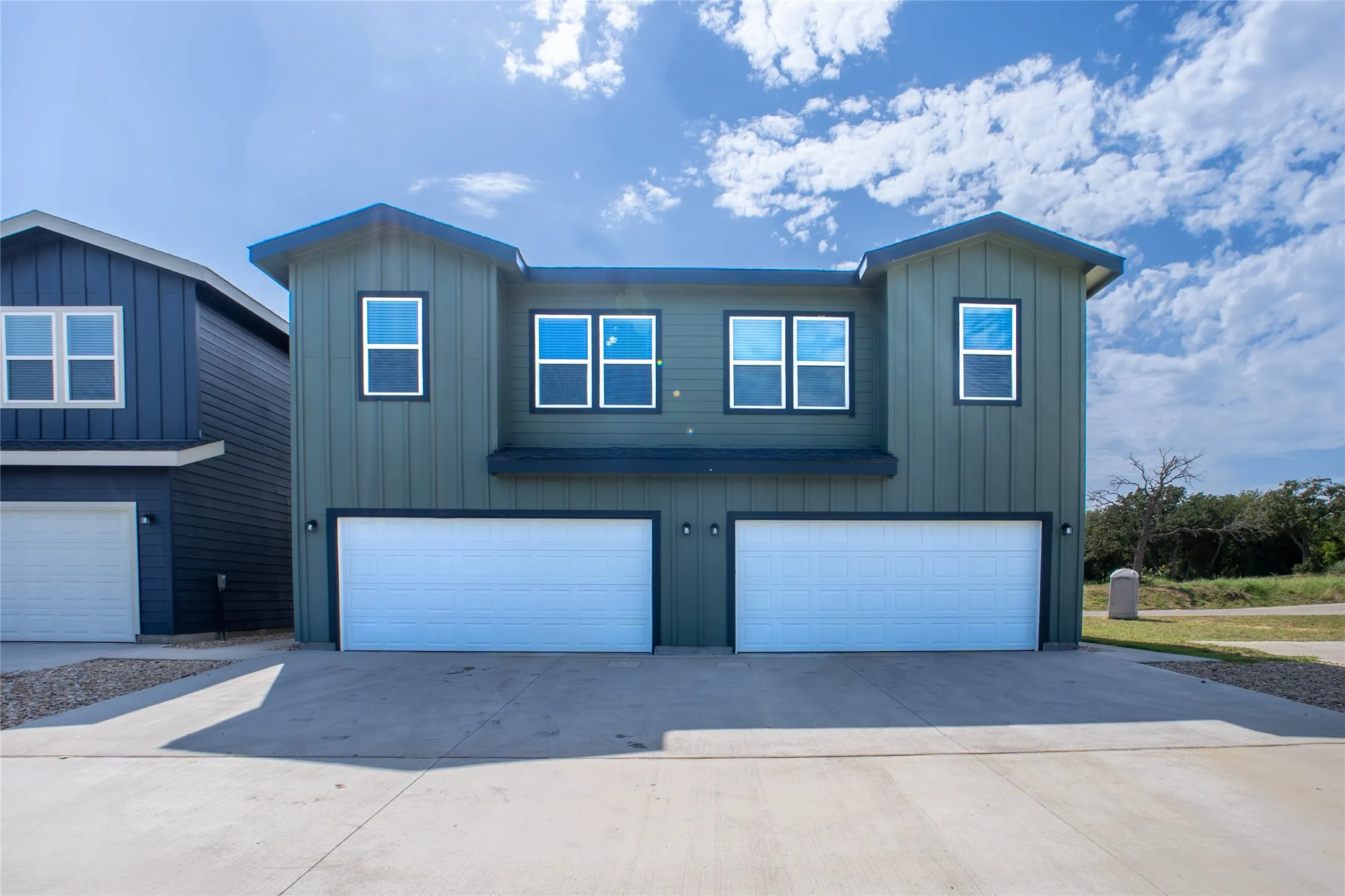 Duplex For Rent in Johnson County , 3501 Renfro 417, Burleson, Texas 76028, 3 Bedroom, 3 Bathroom, 2 Garage spaces, 1,379 Sqft, built in 2025, mls#21348625, Real Estate Agent in Burleson, Homes For Rent in Johnson county, Homes For Rent in Burleson, Realtor in Burleson Texas, Real Estate Brokerage Independent Realty Texas, Luminita Cordes Realtor