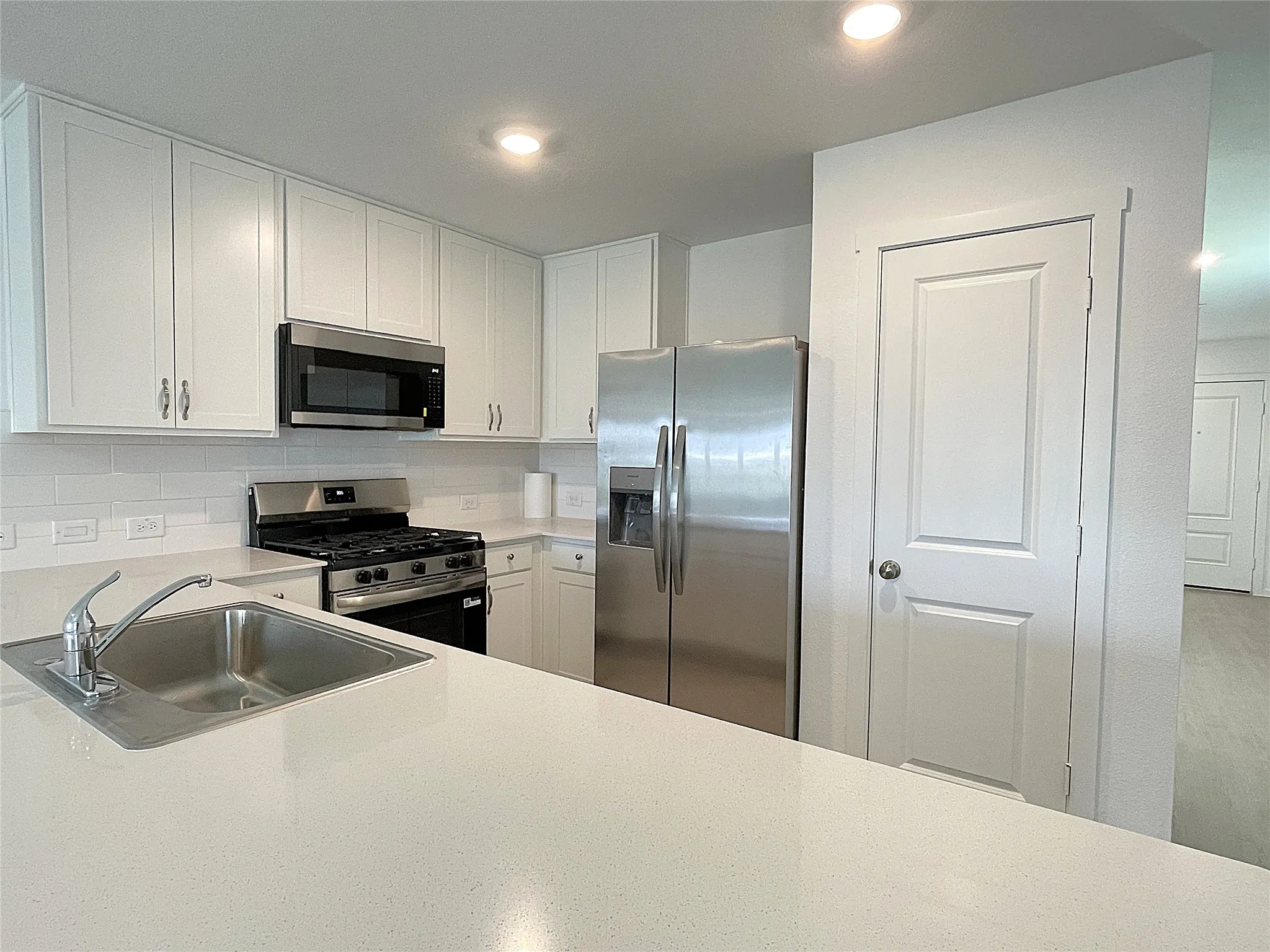 Single Family Residence For Rent in Denton County , 3185 Campeiro Avenue, Providence Village, Texas 76227, 4 Bedroom, 2 Bathroom, 2 Garage spaces, 1,600 Sqft, built in 2026, mls#21346239, Real Estate Agent in Providence Village, Homes For Rent in Denton county, Homes For Rent in Providence Village, Realtor in Providence Village Texas, Real Estate Brokerage Independent Realty Texas, Luminita Cordes Realtor