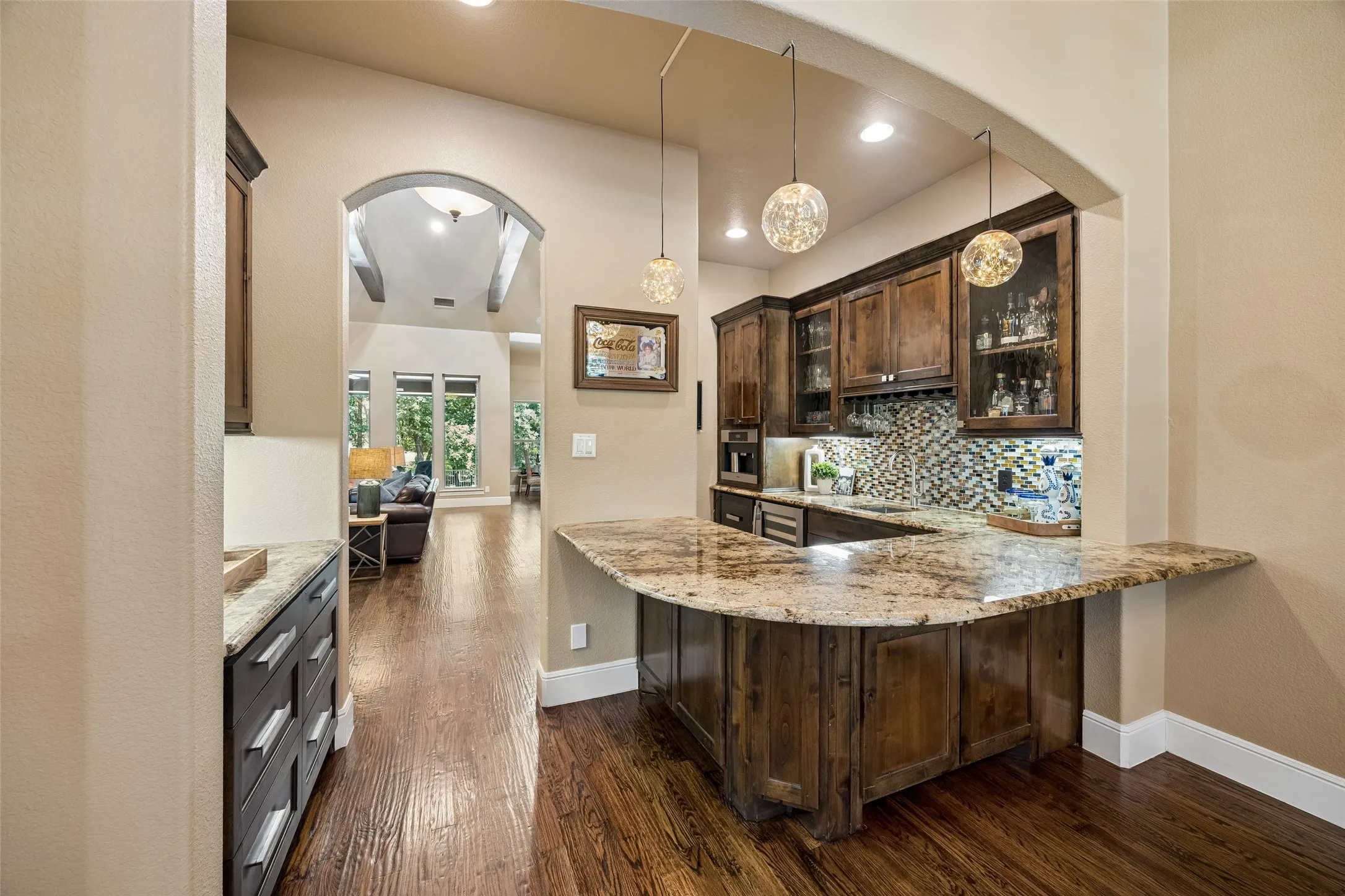 Single Family Residence For Sale in Collin County , 1017 Santiago Trail, Wylie, Texas 75098, 4 Bedroom, 5 Bathroom, 3 Garage spaces, 4,541 Sqft, built in 2012, mls#21348242, Real Estate Agent in Wylie, Homes For Sale in Collin county, Homes For Sale in Wylie, Realtor in Wylie Texas, Real Estate Brokerage Independent Realty Texas, Luminita Cordes Realtor