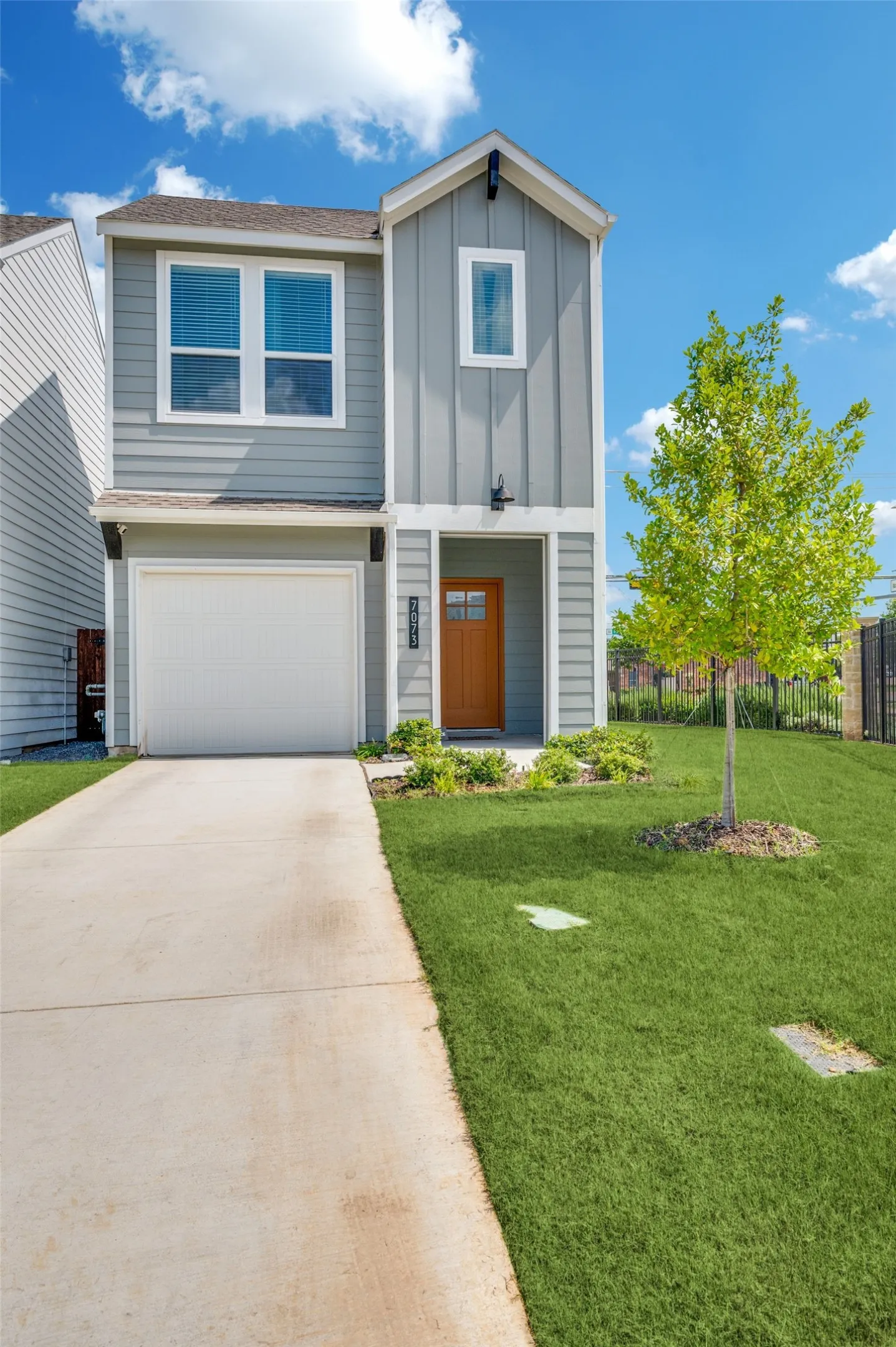 Single Family Residence For Sale in Tarrant County , 7073 Cypress Drive, Richland Hills, Texas 76118, 4 Bedroom, 3 Bathroom, 1 Garage spaces, 1,555 Sqft, built in 2024, mls#21347685, Real Estate Agent in Richland Hills, Homes For Sale in Tarrant county, Homes For Sale in Richland Hills, Realtor in Richland Hills Texas, Real Estate Brokerage Independent Realty Texas, Luminita Cordes Realtor