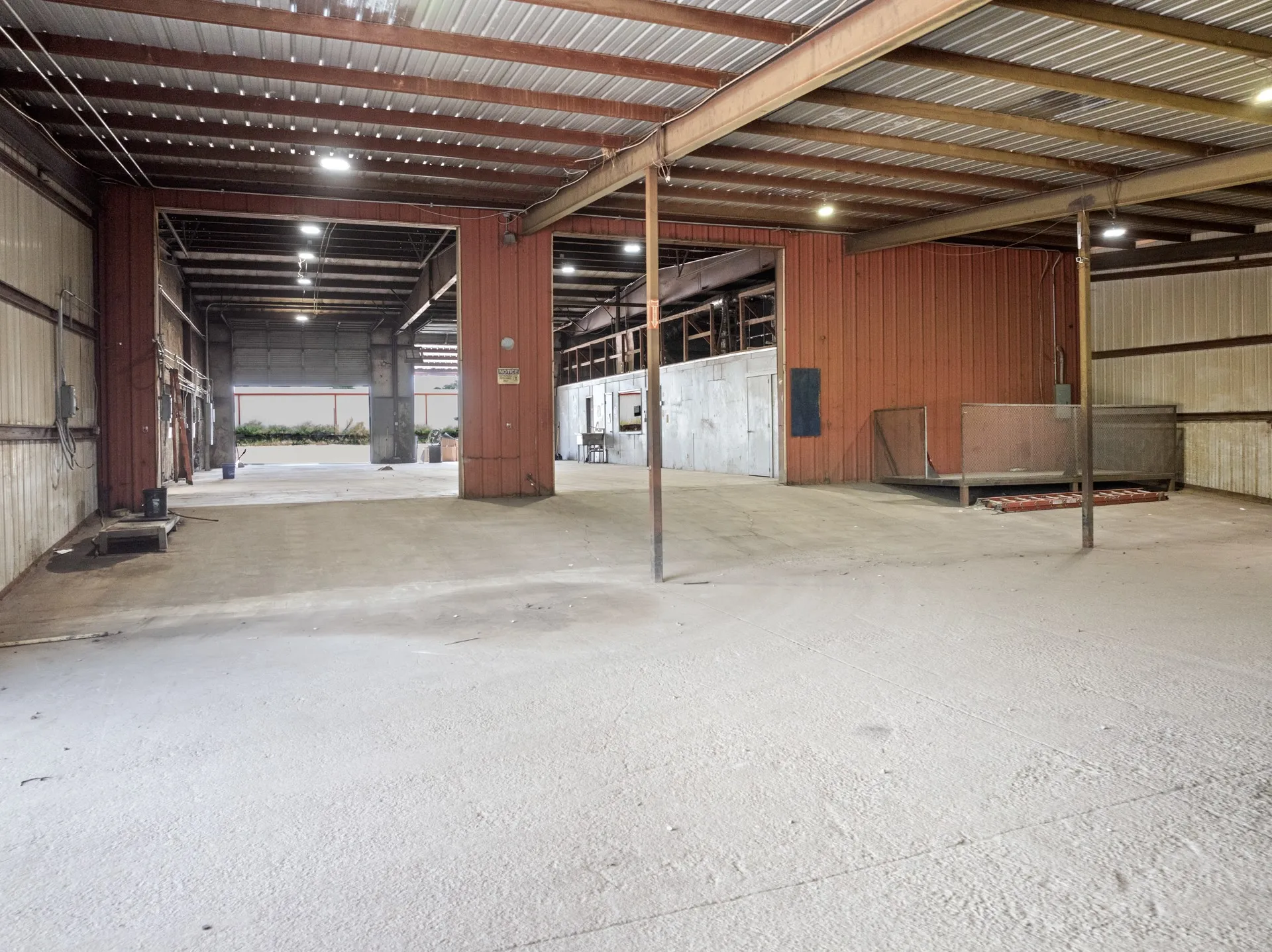Warehouse For Sale in Titus County , 450 County Road 1312, Mt Pleasant, Texas 75455, 0, 0, Garage spaces, 0 Sqft, built in 1985, Price $585,000, mls#21348629, Real Estate Agent in Mt Pleasant, Homes For Sale in Titus county, Homes For Sale in Mt Pleasant, Realtor in Mt Pleasant Texas, Real Estate Brokerage Independent Realty Texas, Luminita Cordes Realtor