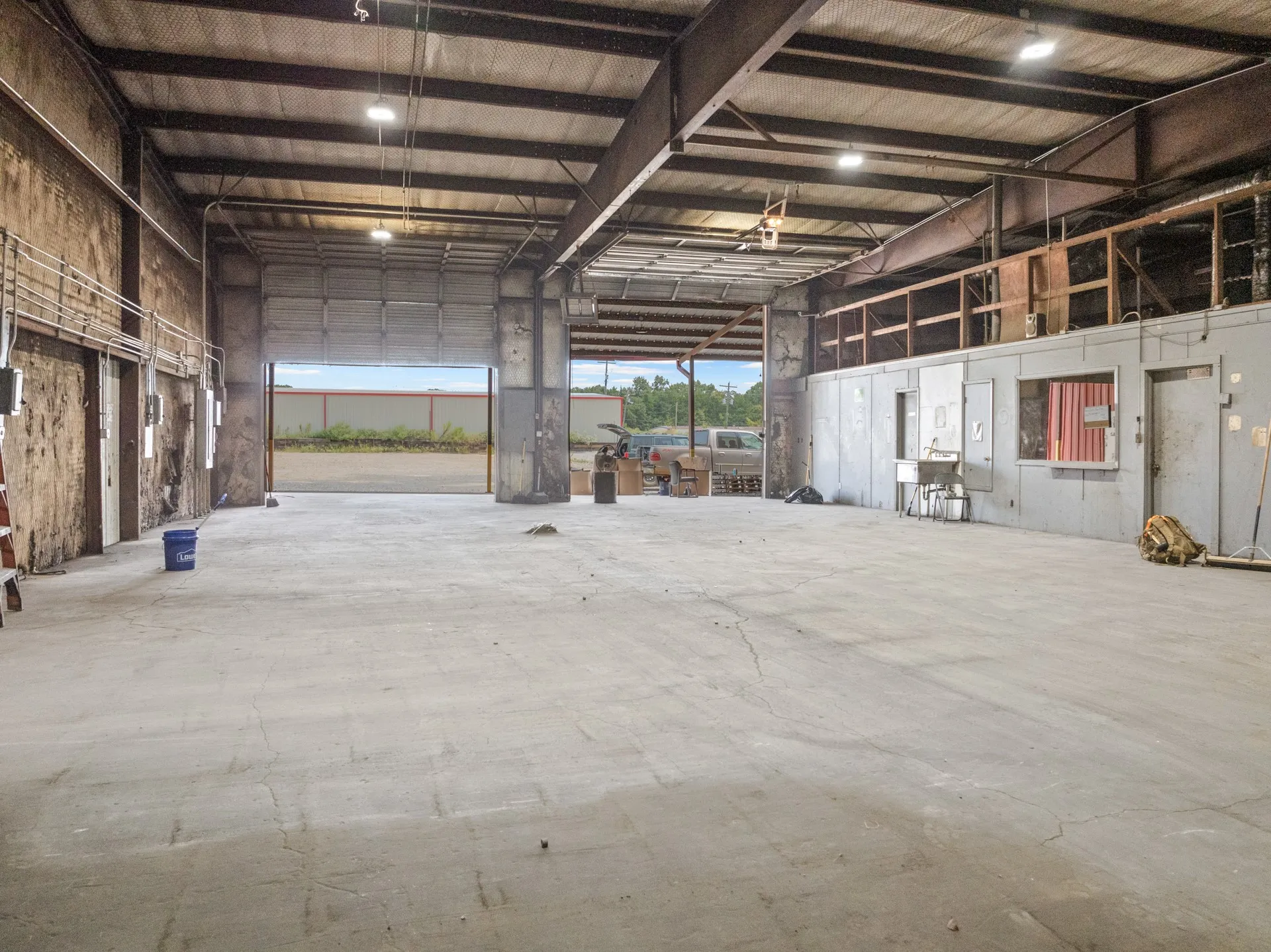 Warehouse For Sale in Titus County , 450 County Road 1312, Mt Pleasant, Texas 75455, 0, 0, Garage spaces, 0 Sqft, built in 1985, Price $585,000, mls#21348629, Real Estate Agent in Mt Pleasant, Homes For Sale in Titus county, Homes For Sale in Mt Pleasant, Realtor in Mt Pleasant Texas, Real Estate Brokerage Independent Realty Texas, Luminita Cordes Realtor