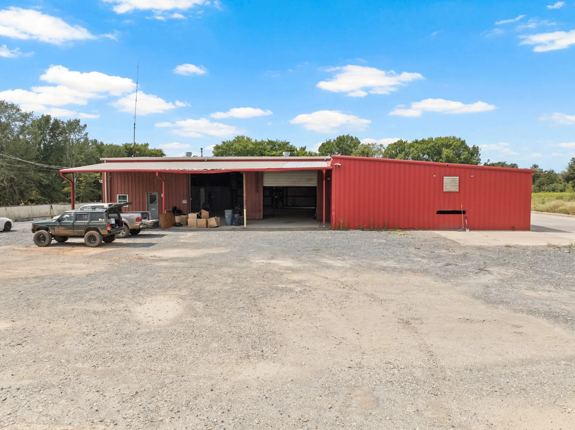 Warehouse For Sale in Titus County , 450 County Road 1312, Mt Pleasant, Texas 75455, 0, 0, Garage spaces, 0 Sqft, built in 1985, Price $585,000, mls#21348629, Real Estate Agent in Mt Pleasant, Homes For Sale in Titus county, Homes For Sale in Mt Pleasant, Realtor in Mt Pleasant Texas, Real Estate Brokerage Independent Realty Texas, Luminita Cordes Realtor
