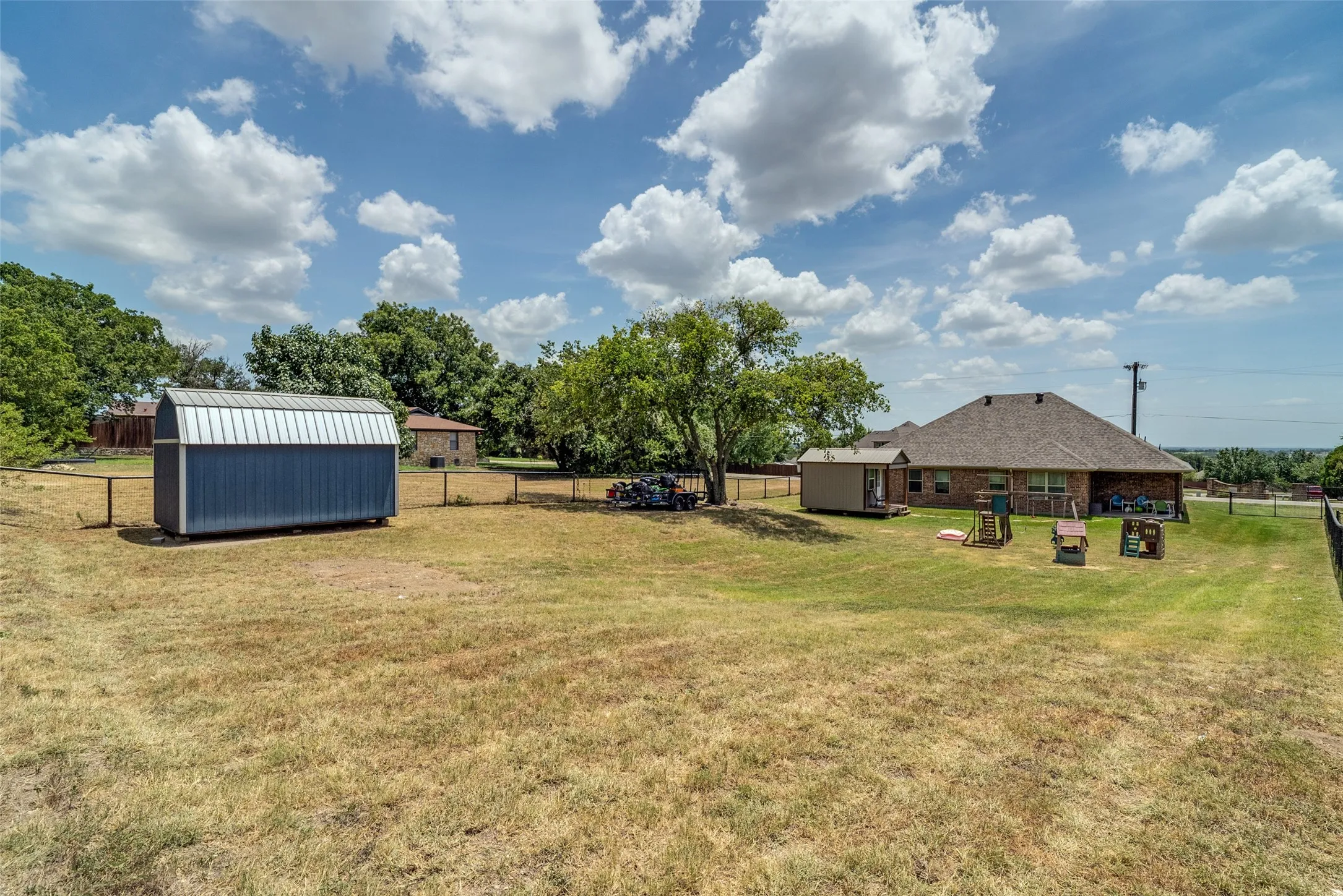 Single Family Residence For Sale in Parker County , 816 W Park Avenue, Weatherford, Texas 76086, 4 Bedroom, 2 Bathroom, 2 Garage spaces, 1,850 Sqft, built in 2017, Price $398,000, mls#21348614, Real Estate Agent in Weatherford, Homes For Sale in Parker county, Homes For Sale in Weatherford, Realtor in Weatherford Texas, Real Estate Brokerage Independent Realty Texas, Luminita Cordes Realtor