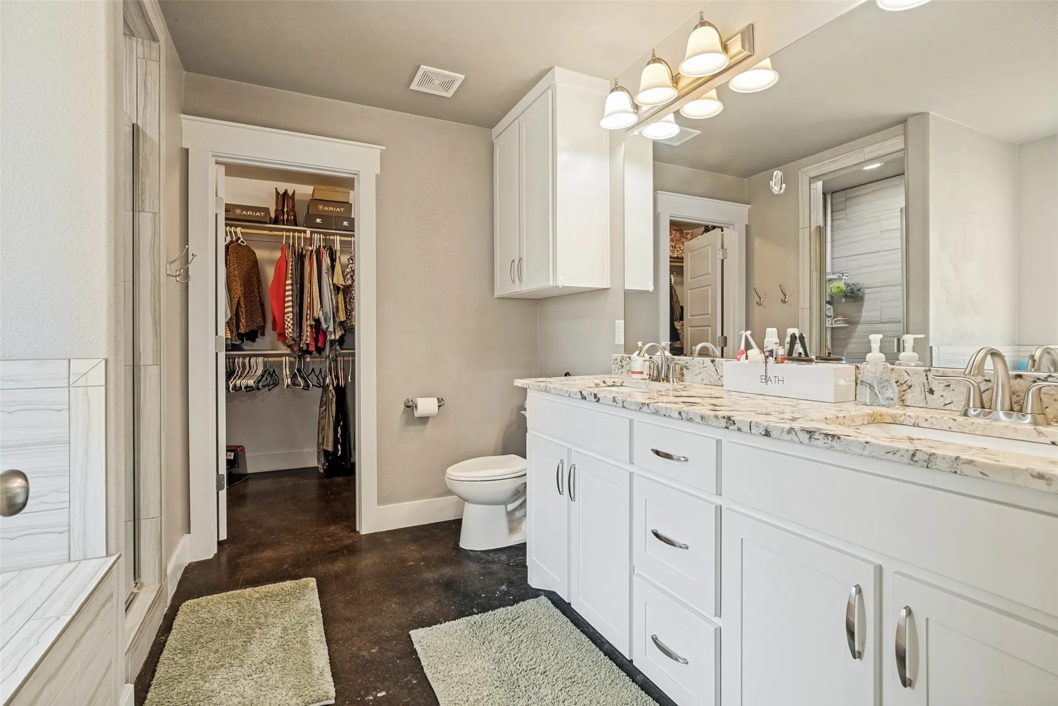 Single Family Residence For Sale in Parker County , 816 W Park Avenue, Weatherford, Texas 76086, 4 Bedroom, 2 Bathroom, 2 Garage spaces, 1,850 Sqft, built in 2017, Price $398,000, mls#21348614, Real Estate Agent in Weatherford, Homes For Sale in Parker county, Homes For Sale in Weatherford, Realtor in Weatherford Texas, Real Estate Brokerage Independent Realty Texas, Luminita Cordes Realtor