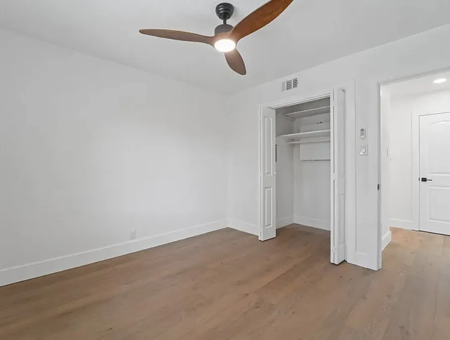Single Family Residence For Rent in Dallas County , 10746 Cotillion Drive, Dallas, Texas 75228, 4 Bedroom, 2 Bathroom, Garage spaces, 1,330 Sqft, built in 1954, mls#21348655, Real Estate Agent in Dallas, Homes For Rent in Dallas county, Homes For Rent in Dallas, Realtor in Dallas Texas, Real Estate Brokerage Independent Realty Texas, Luminita Cordes Realtor