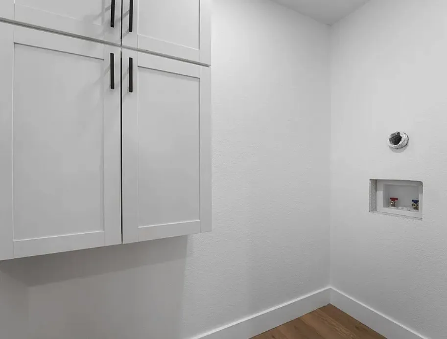 Single Family Residence For Rent in Dallas County , 10746 Cotillion Drive, Dallas, Texas 75228, 4 Bedroom, 2 Bathroom, Garage spaces, 1,330 Sqft, built in 1954, mls#21348655, Real Estate Agent in Dallas, Homes For Rent in Dallas county, Homes For Rent in Dallas, Realtor in Dallas Texas, Real Estate Brokerage Independent Realty Texas, Luminita Cordes Realtor