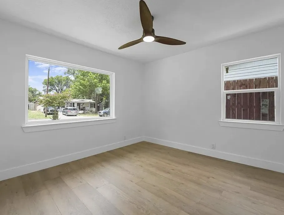 Single Family Residence For Rent in Dallas County , 10746 Cotillion Drive, Dallas, Texas 75228, 4 Bedroom, 2 Bathroom, Garage spaces, 1,330 Sqft, built in 1954, mls#21348655, Real Estate Agent in Dallas, Homes For Rent in Dallas county, Homes For Rent in Dallas, Realtor in Dallas Texas, Real Estate Brokerage Independent Realty Texas, Luminita Cordes Realtor