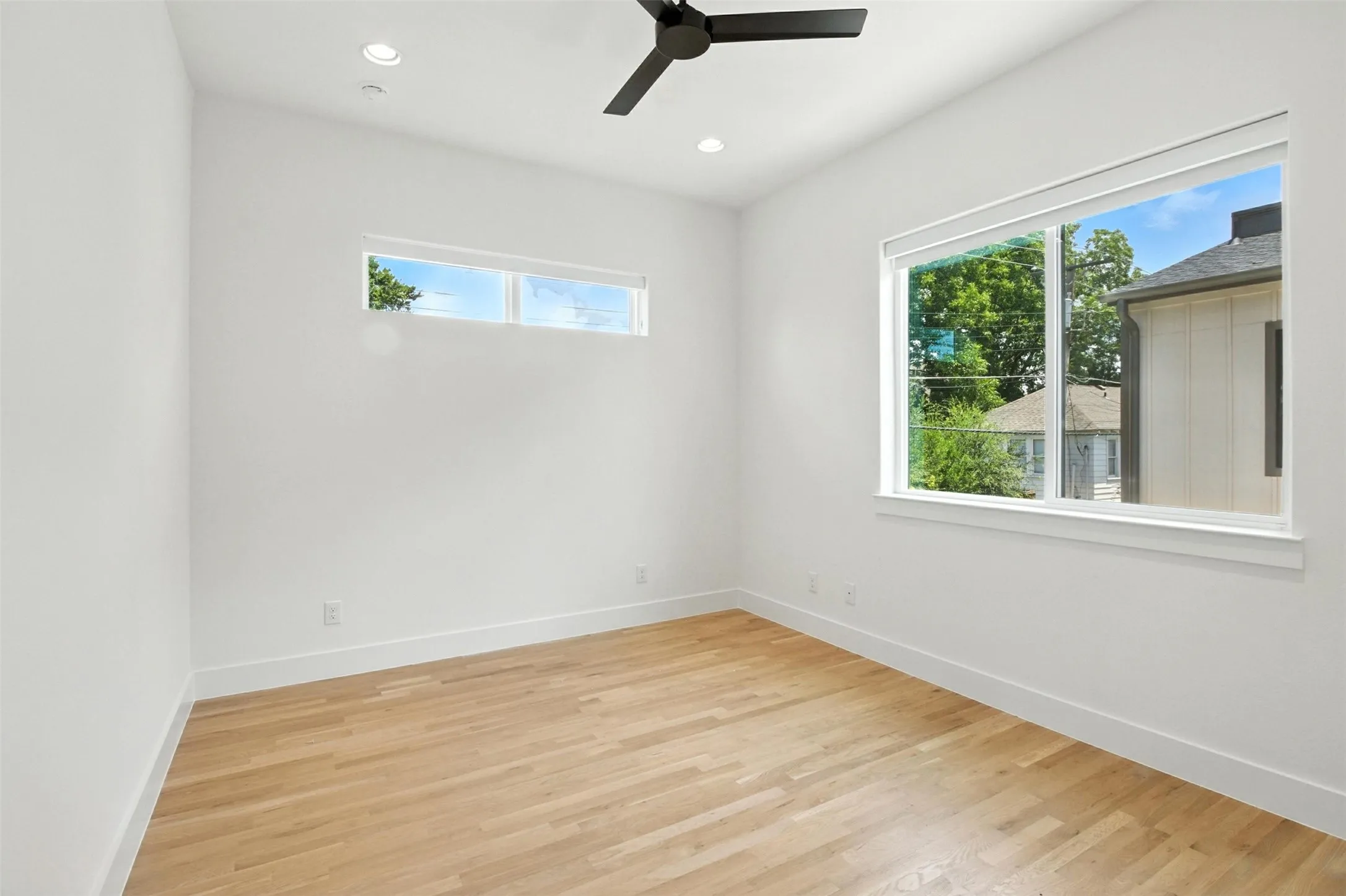 Townhouse For Rent in Dallas County , 5837 Oram Street 3, Dallas, Texas 75206, 2 Bedroom, 3 Bathroom, 2 Garage spaces, 1,194 Sqft, built in 2025, mls#21347718, Real Estate Agent in Dallas, Homes For Rent in Dallas county, Homes For Rent in Dallas, Realtor in Dallas Texas, Real Estate Brokerage Independent Realty Texas, Luminita Cordes Realtor