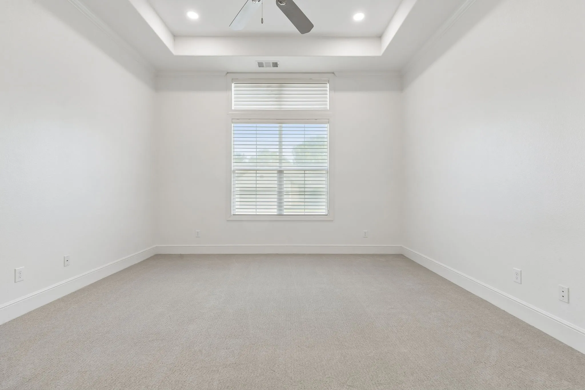 Condominium For Sale in Tarrant County , 441 Watermere Drive, Southlake, Texas 76092, 2 Bedroom, 3 Bathroom, 2 Garage spaces, 2,109 Sqft, built in 2013, mls#21346883, Real Estate Agent in Southlake, Homes For Sale in Tarrant county, Homes For Sale in Southlake, Realtor in Southlake Texas, Real Estate Brokerage Independent Realty Texas, Luminita Cordes Realtor