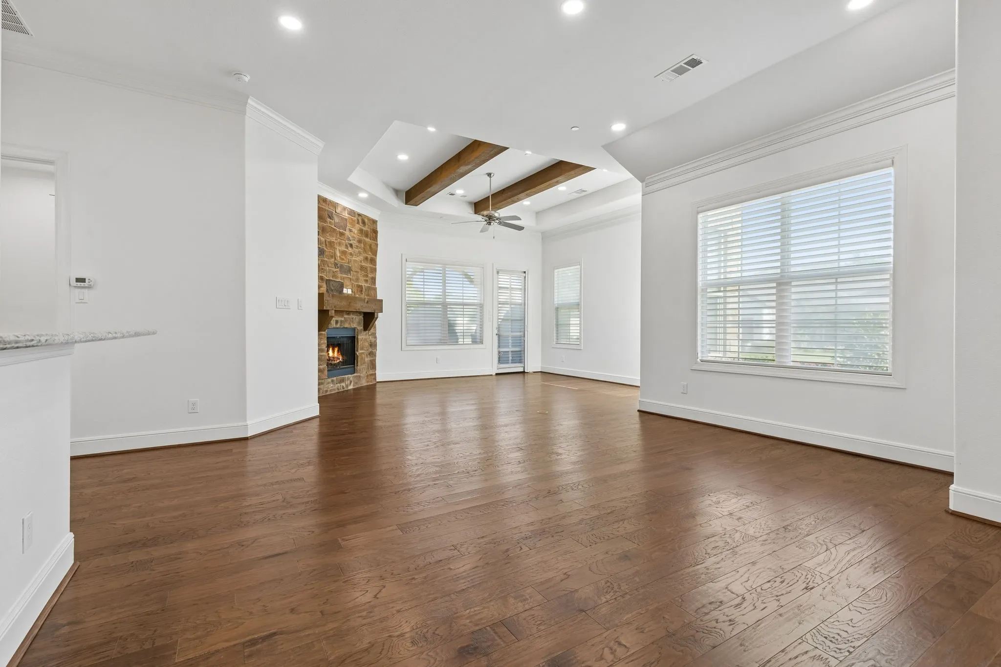 Condominium For Sale in Tarrant County , 441 Watermere Drive, Southlake, Texas 76092, 2 Bedroom, 3 Bathroom, 2 Garage spaces, 2,109 Sqft, built in 2013, mls#21346883, Real Estate Agent in Southlake, Homes For Sale in Tarrant county, Homes For Sale in Southlake, Realtor in Southlake Texas, Real Estate Brokerage Independent Realty Texas, Luminita Cordes Realtor