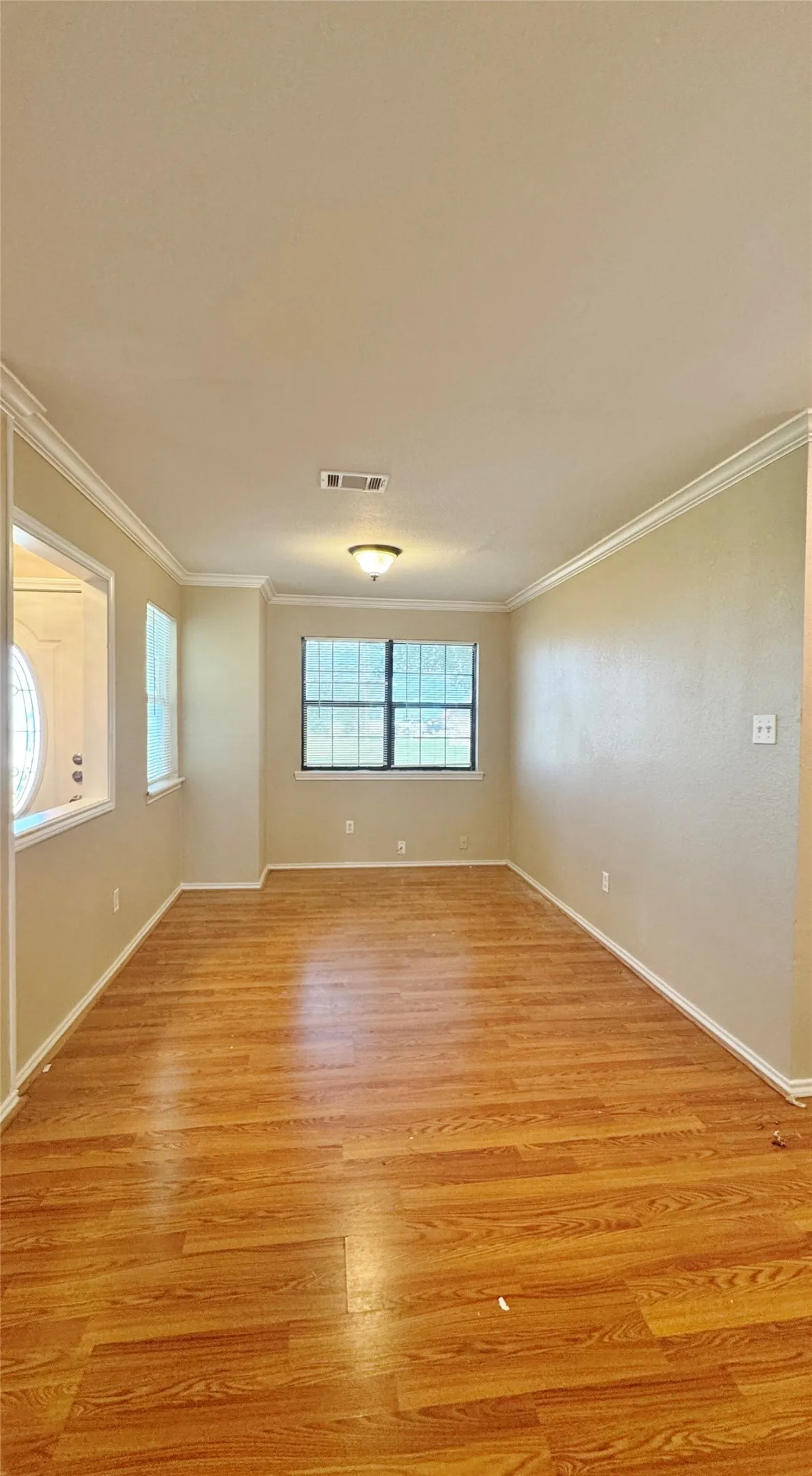 Single Family Residence For Rent in Henderson County , 304 Boot Ranch Road, Trinidad, Texas 75163, 3 Bedroom, 2 Bathroom, Garage spaces, 1,292 Sqft, built in 1994, mls#21348658, Real Estate Agent in Trinidad, Homes For Rent in Henderson county, Homes For Rent in Trinidad, Realtor in Trinidad Texas, Real Estate Brokerage Independent Realty Texas, Luminita Cordes Realtor