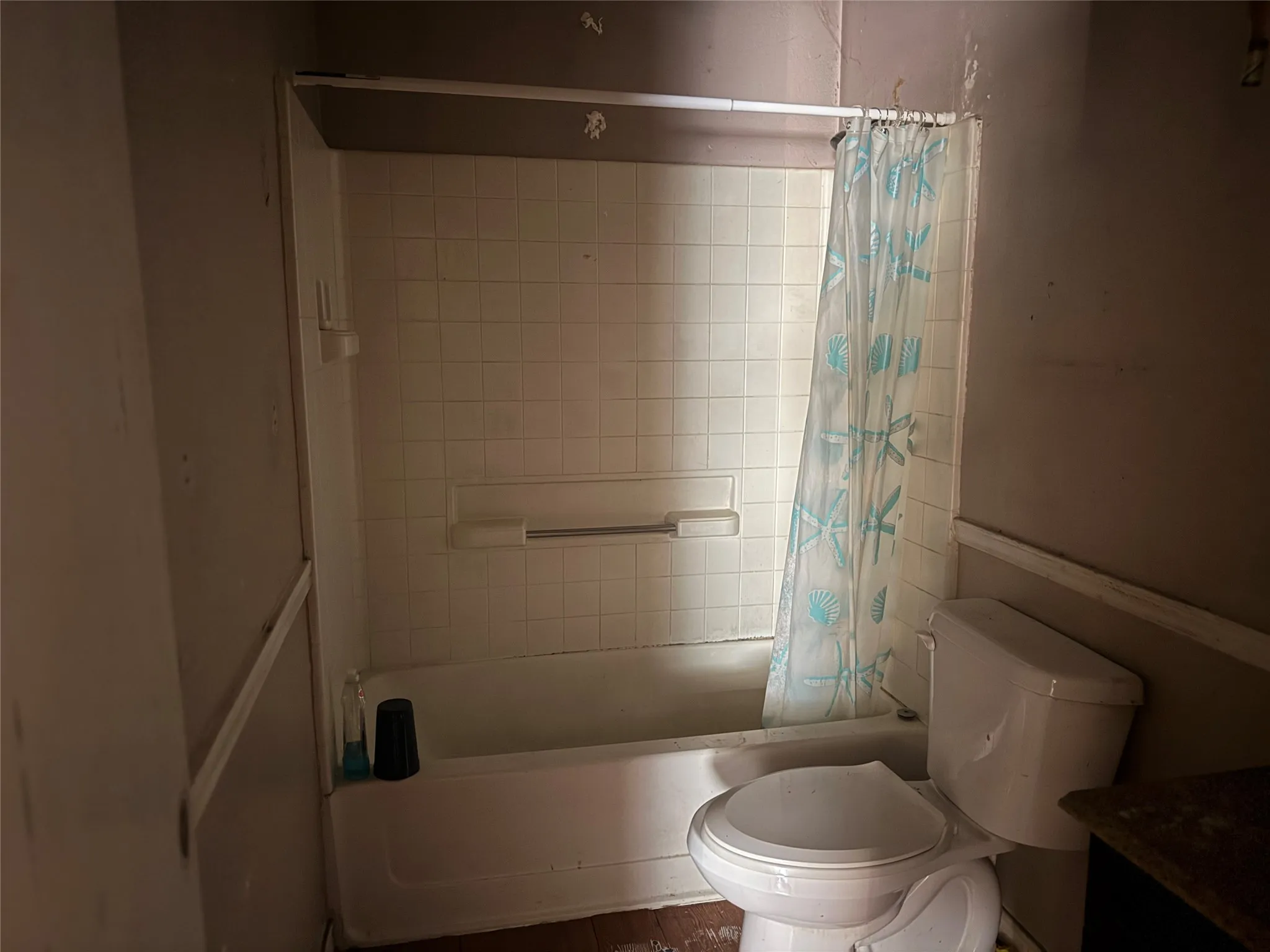 Single Family Residence For Sale in Hill County , 357 Timberline Drive, Whitney, Texas 76692, 3 Bedrooms, 2 Bathrooms, Garage spaces, 1,008 Sqft, built in 2000, Price $75,000, mls#21348660, Real Estate Agent in Whitney, Homes For Sale in Hill county, Homes For Sale in Whitney, Realtor in Whitney Texas, Real Estate Brokerage Independent Realty Texas, Luminita Cordes Realtor