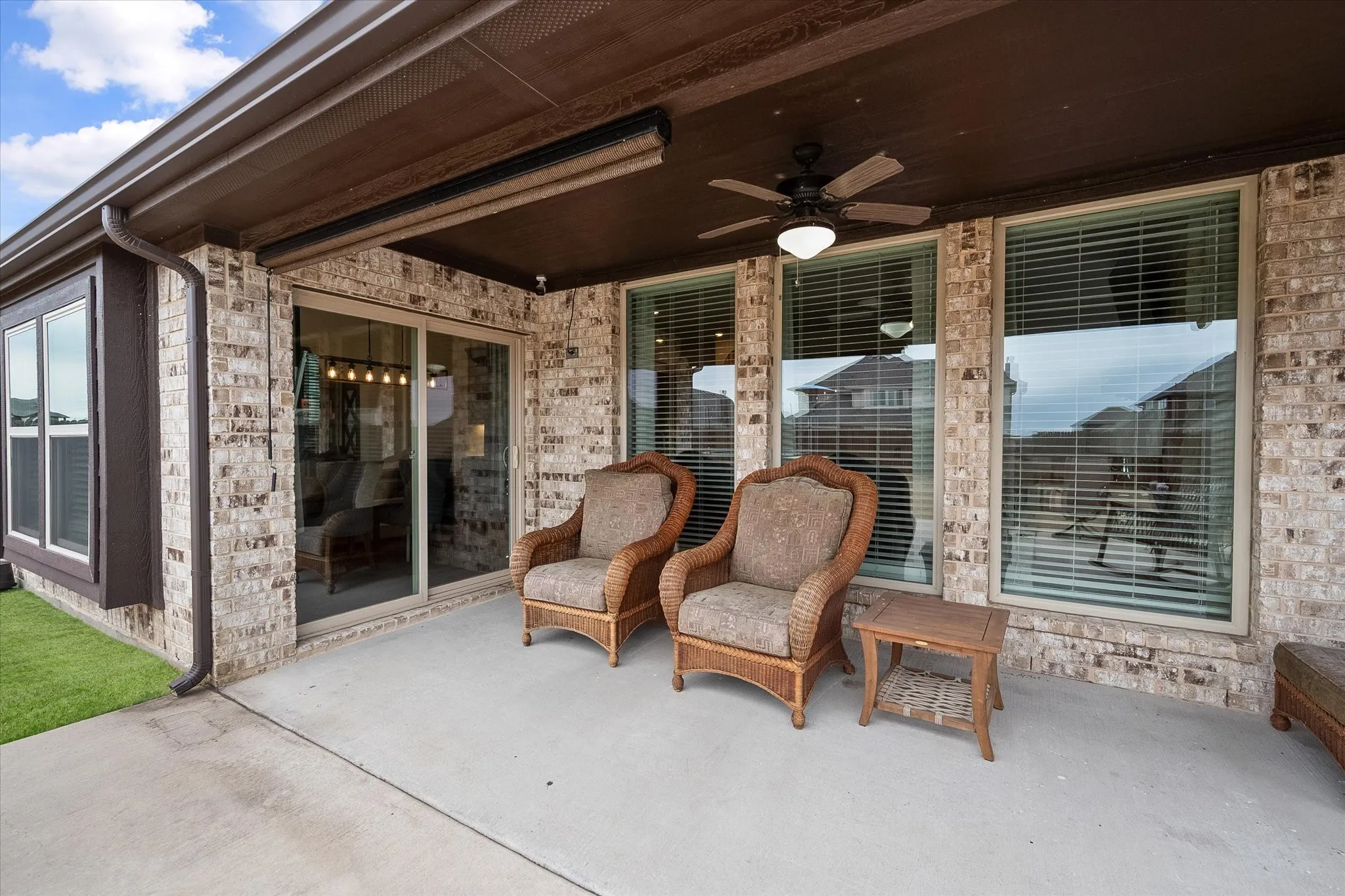 Single Family Residence For Sale in Ellis County , 644 Winters Drive, Waxahachie, Texas 75165, 4 Bedrooms, 3 Bathrooms, 2 Garage spaces, 2,458 Sqft, built in 2022, Price $470,000, mls#21348649, Real Estate Agent in Waxahachie, Homes For Sale in Ellis county, Homes For Sale in Waxahachie, Realtor in Waxahachie Texas, Real Estate Brokerage Independent Realty Texas, Luminita Cordes Realtor