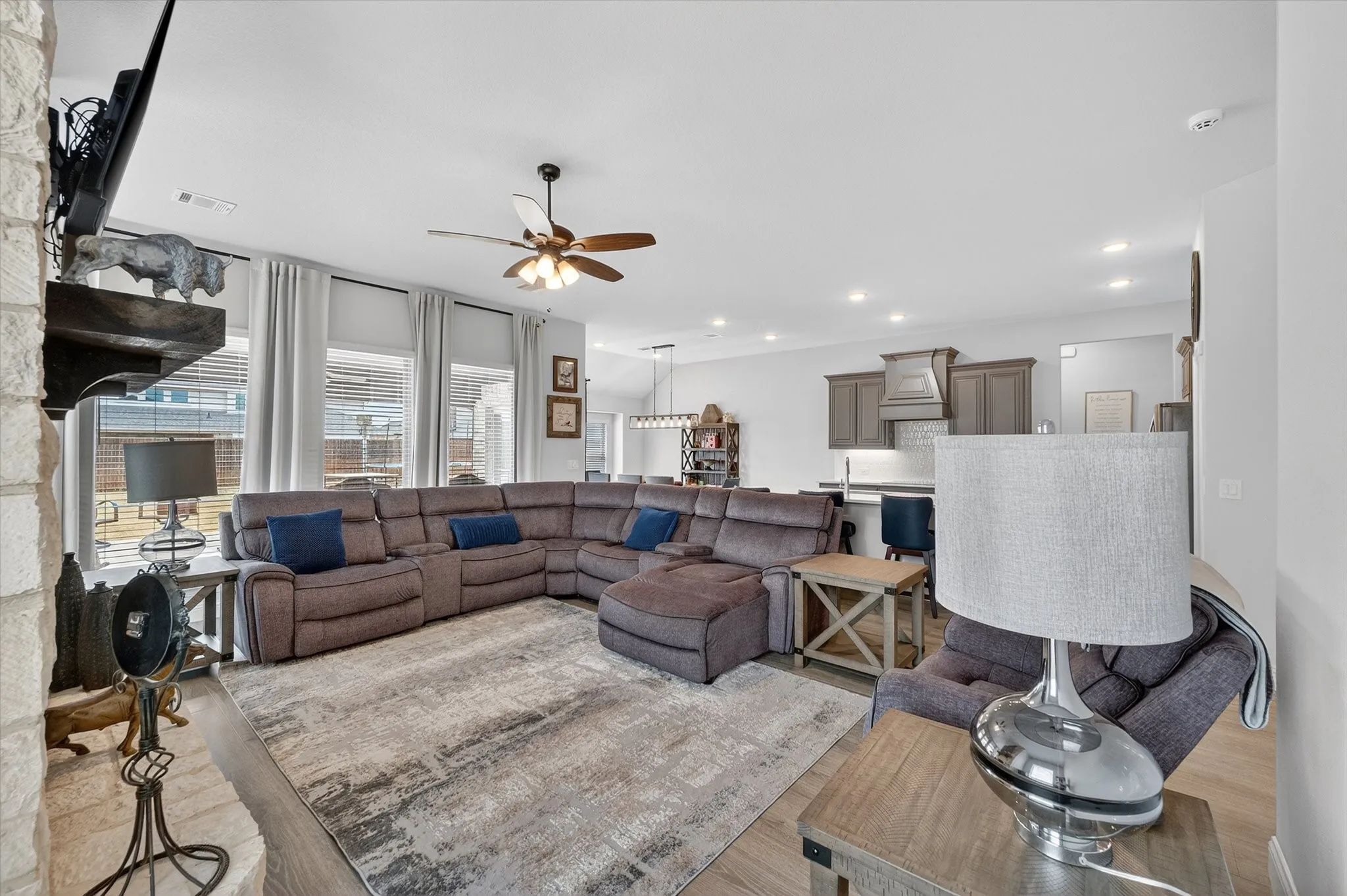 Single Family Residence For Sale in Ellis County , 644 Winters Drive, Waxahachie, Texas 75165, 4 Bedrooms, 3 Bathrooms, 2 Garage spaces, 2,458 Sqft, built in 2022, Price $470,000, mls#21348649, Real Estate Agent in Waxahachie, Homes For Sale in Ellis county, Homes For Sale in Waxahachie, Realtor in Waxahachie Texas, Real Estate Brokerage Independent Realty Texas, Luminita Cordes Realtor