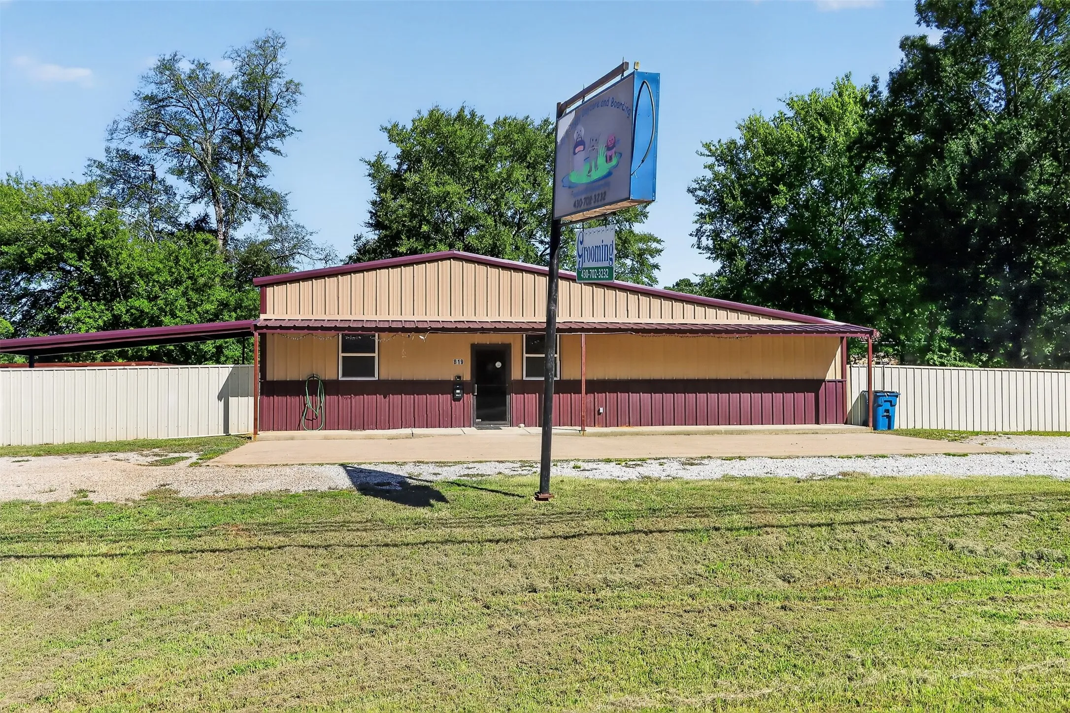 Business For Sale in Gregg County , 819 N Main Street, Gladewater, Texas 75647, 0, 0, Garage spaces, 0 Sqft, built in 2022, Price $199,000, mls#21347282, Real Estate Agent in Gladewater, Homes For Sale in Gregg county, Homes For Sale in Gladewater, Realtor in Gladewater Texas, Real Estate Brokerage Independent Realty Texas, Luminita Cordes Realtor