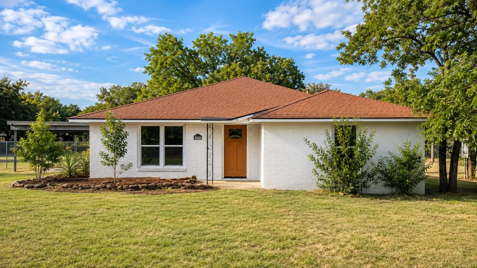 Single Family Residence For Rent in Denton County , 600 Old Justin Road, Argyle, Texas 76226, 3 Bedroom, 2 Bathroom, Garage spaces, 1,782 Sqft, built in 1975, Price $2,590, mls#21348682, Real Estate Agent in Argyle, Homes For Rent in Denton county, Homes For Rent in Argyle, Realtor in Argyle Texas, Real Estate Brokerage Independent Realty Texas, Luminita Cordes Realtor