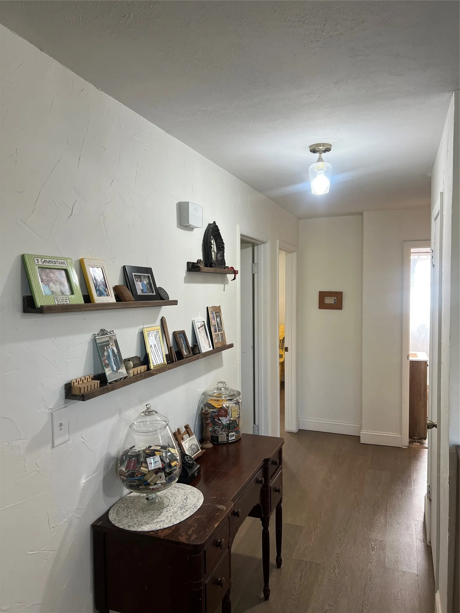 Single Family Residence For Rent in Palo Pinto County , 216 Woodlawn Avenue, Strawn, Texas 76475, 2 Bedroom, 1 Bathroom, Garage spaces, 1,284 Sqft, built in 1970, Price $1,600, mls#21346686, Real Estate Agent in Strawn, Homes For Rent in Palo Pinto county, Homes For Rent in Strawn, Realtor in Strawn Texas, Real Estate Brokerage Independent Realty Texas, Luminita Cordes Realtor