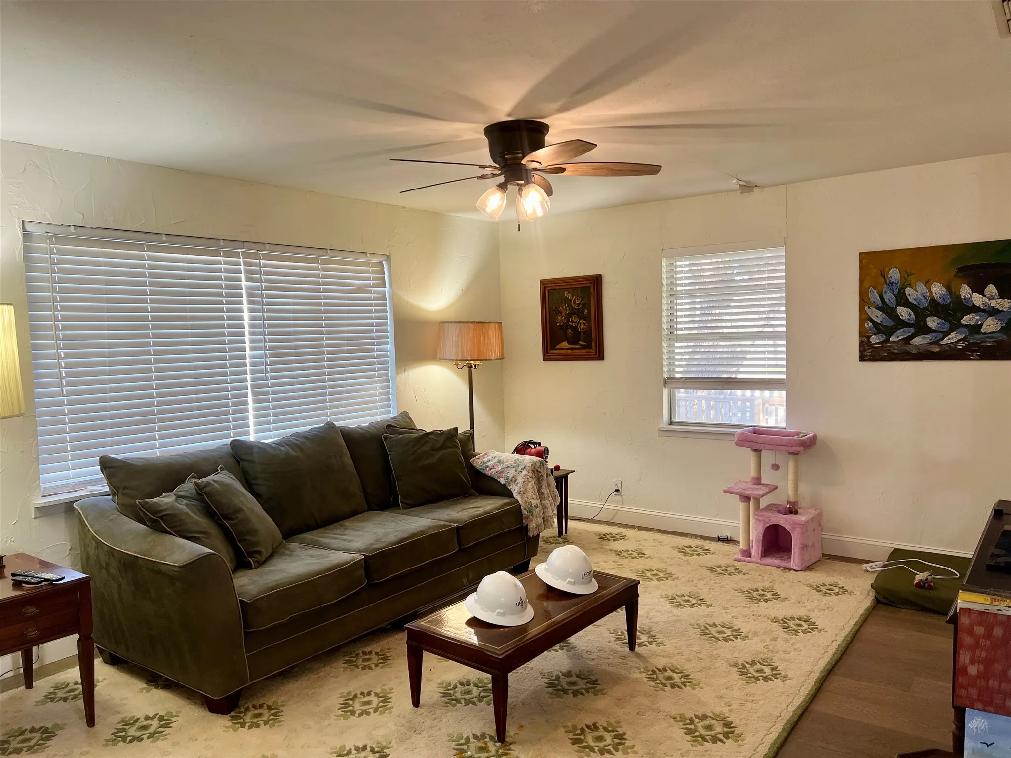Single Family Residence For Rent in Palo Pinto County , 216 Woodlawn Avenue, Strawn, Texas 76475, 2 Bedroom, 1 Bathroom, Garage spaces, 1,284 Sqft, built in 1970, Price $1,600, mls#21346686, Real Estate Agent in Strawn, Homes For Rent in Palo Pinto county, Homes For Rent in Strawn, Realtor in Strawn Texas, Real Estate Brokerage Independent Realty Texas, Luminita Cordes Realtor