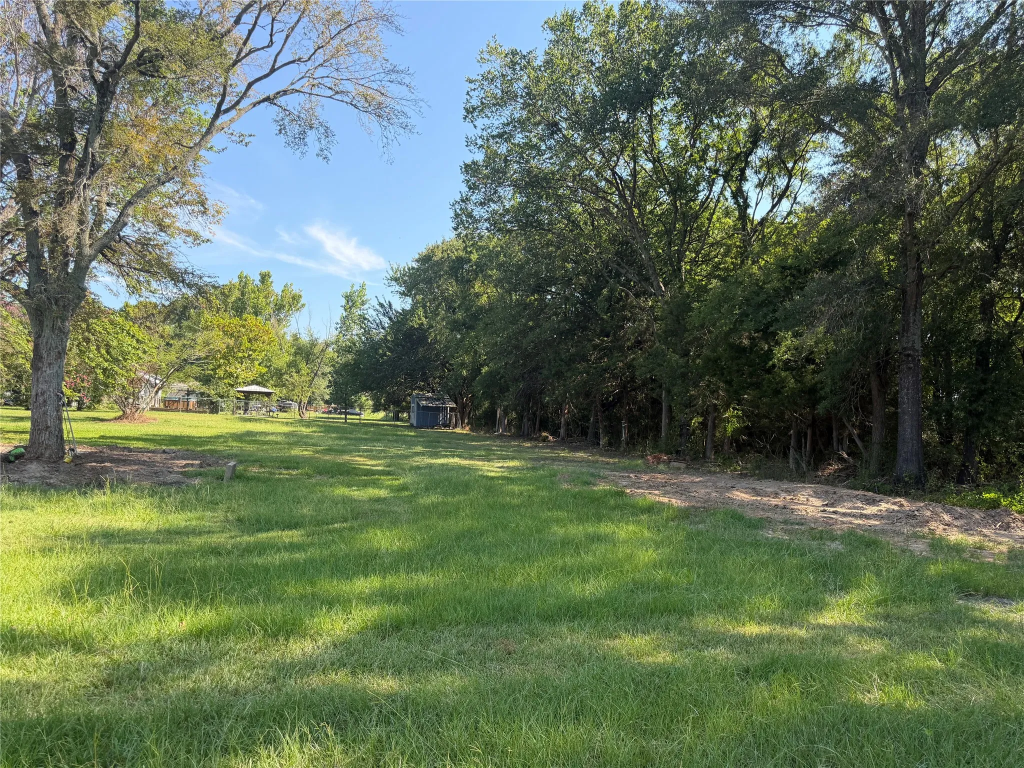 Unimproved Land For Sale in Red River (TX) County , 595 Fm 911 S, Avery, Texas 75554, 0, 0, Garage spaces, 0 Sqft, built in 0, Price $45,000, mls#21348706, Real Estate Agent in Avery, Homes For Sale in Red River (TX) county, Homes For Sale in Avery, Realtor in Avery Texas, Real Estate Brokerage Independent Realty Texas, Luminita Cordes Realtor