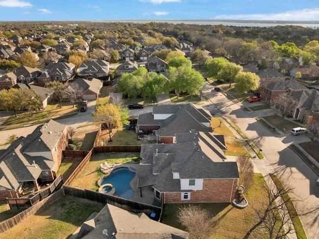 Single Family Residence For Sale in Dallas County , 9102 Hogan Drive, Rowlett, Texas 75089, 5 Bedroom, 4 Bathroom, 2 Garage spaces, 3,191 Sqft, built in 2003, mls#21333900, Real Estate Agent in Rowlett, Homes For Sale in Dallas county, Homes For Sale in Rowlett, Realtor in Rowlett Texas, Real Estate Brokerage Independent Realty Texas, Luminita Cordes Realtor