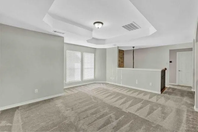 Single Family Residence For Sale in Dallas County , 9102 Hogan Drive, Rowlett, Texas 75089, 5 Bedroom, 4 Bathroom, 2 Garage spaces, 3,191 Sqft, built in 2003, mls#21333900, Real Estate Agent in Rowlett, Homes For Sale in Dallas county, Homes For Sale in Rowlett, Realtor in Rowlett Texas, Real Estate Brokerage Independent Realty Texas, Luminita Cordes Realtor