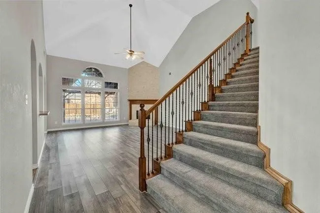 Single Family Residence For Sale in Dallas County , 9102 Hogan Drive, Rowlett, Texas 75089, 5 Bedroom, 4 Bathroom, 2 Garage spaces, 3,191 Sqft, built in 2003, mls#21333900, Real Estate Agent in Rowlett, Homes For Sale in Dallas county, Homes For Sale in Rowlett, Realtor in Rowlett Texas, Real Estate Brokerage Independent Realty Texas, Luminita Cordes Realtor