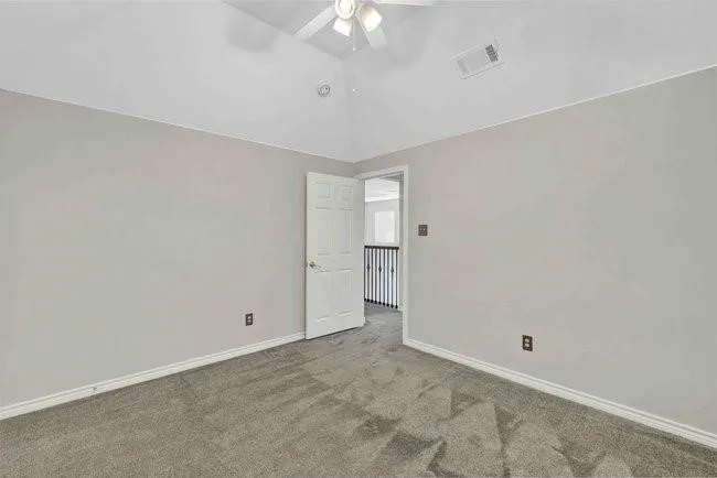 Single Family Residence For Sale in Dallas County , 9102 Hogan Drive, Rowlett, Texas 75089, 5 Bedroom, 4 Bathroom, 2 Garage spaces, 3,191 Sqft, built in 2003, mls#21333900, Real Estate Agent in Rowlett, Homes For Sale in Dallas county, Homes For Sale in Rowlett, Realtor in Rowlett Texas, Real Estate Brokerage Independent Realty Texas, Luminita Cordes Realtor