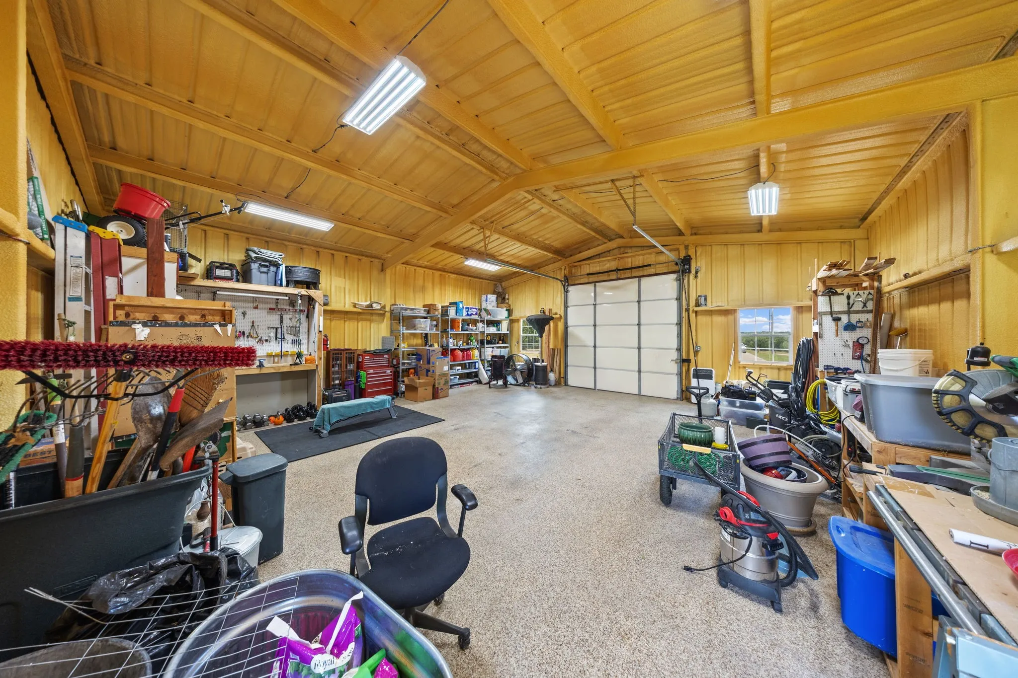 Detached workshop