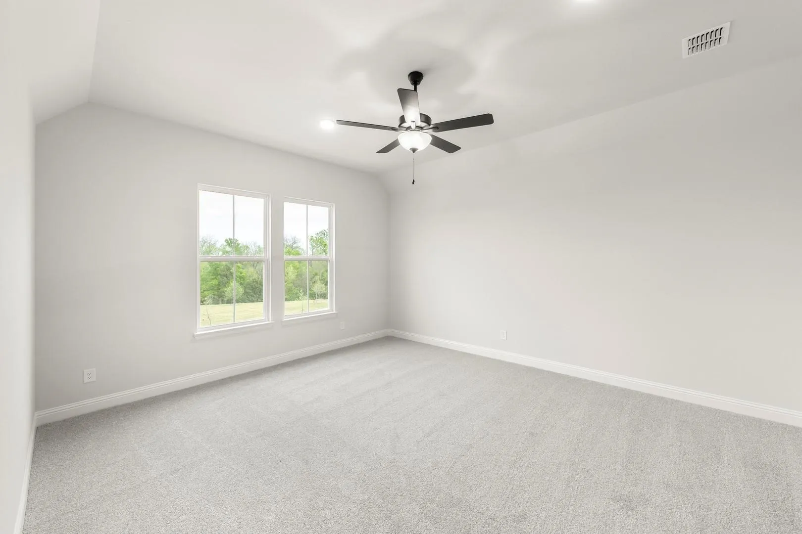 Single Family Residence For Rent in Kaufman County , 9304 Blooming Ivy Drive, Mesquite, Texas 75126, 4 Bedroom, 4 Bathroom, 3 Garage spaces, 3,613 Sqft, built in 2025, mls#21348372, Real Estate Agent in Mesquite, Homes For Rent in Kaufman county, Homes For Rent in Mesquite, Realtor in Mesquite Texas, Real Estate Brokerage Independent Realty Texas, Luminita Cordes Realtor