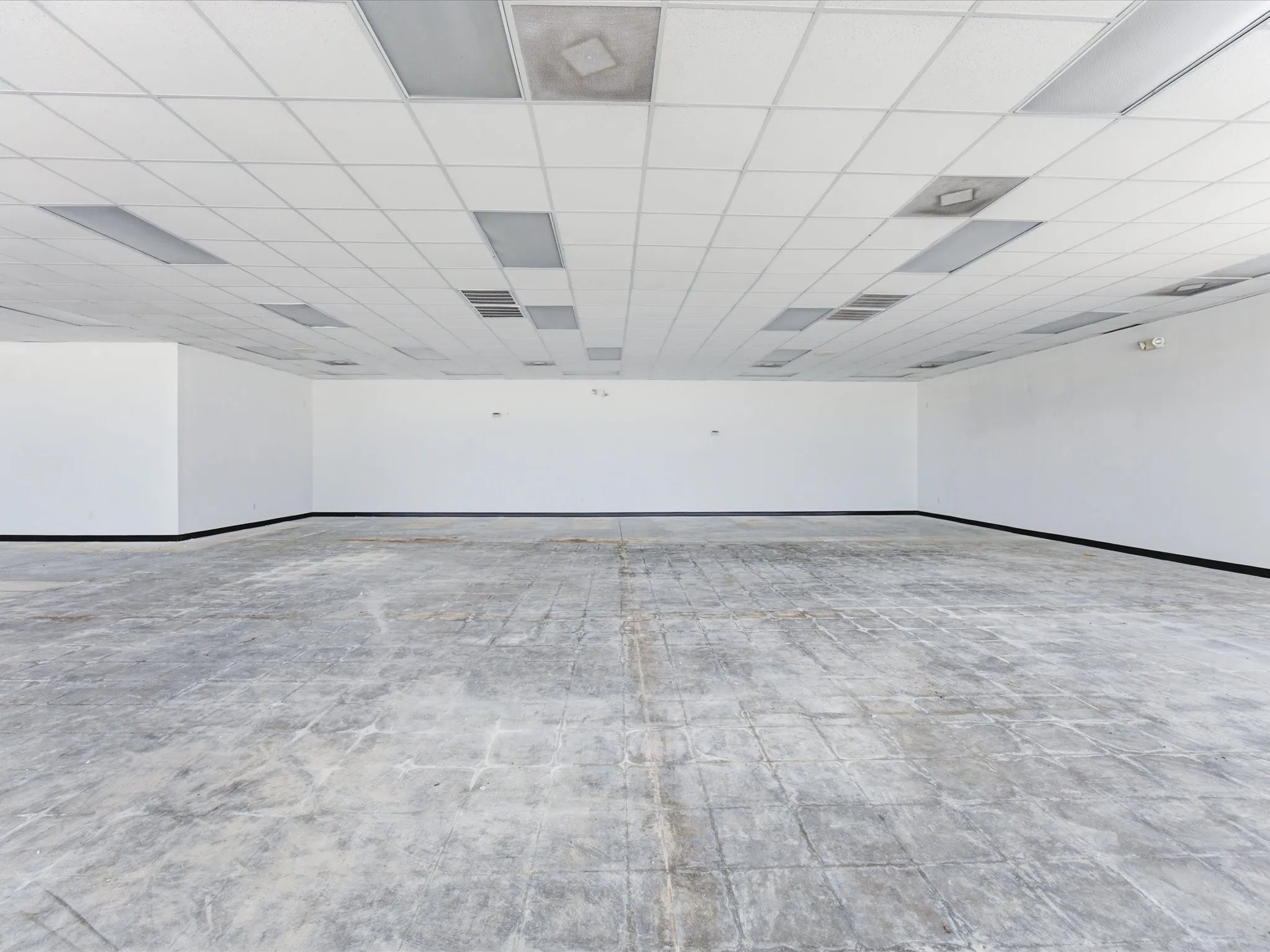 Business For Rent in Montague County , 507 E Wise Street, Bowie, Texas 76230, 0, 0, Garage spaces, 0 Sqft, built in 2003, Price $3,750, mls#21346717, Real Estate Agent in Bowie, Homes For Rent in Montague county, Homes For Rent in Bowie, Realtor in Bowie Texas, Real Estate Brokerage Independent Realty Texas, Luminita Cordes Realtor