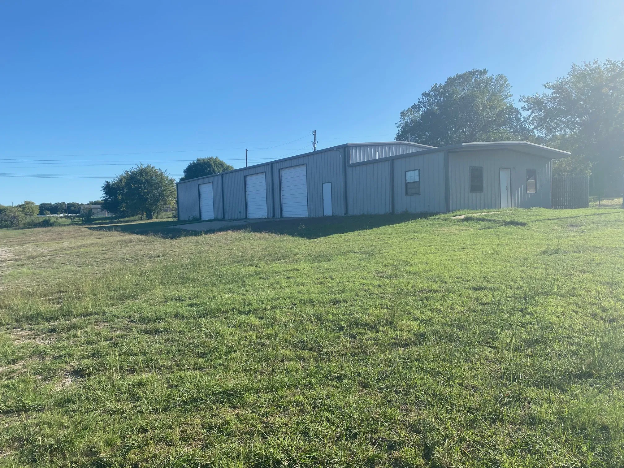 Warehouse For Rent in Parker County , 5201 N Fm 51, Weatherford, Texas 76085, 0, 0, Garage spaces, 0 Sqft, built in 2006, mls#21348755, Real Estate Agent in Weatherford, Homes For Rent in Parker county, Homes For Rent in Weatherford, Realtor in Weatherford Texas, Real Estate Brokerage Independent Realty Texas, Luminita Cordes Realtor