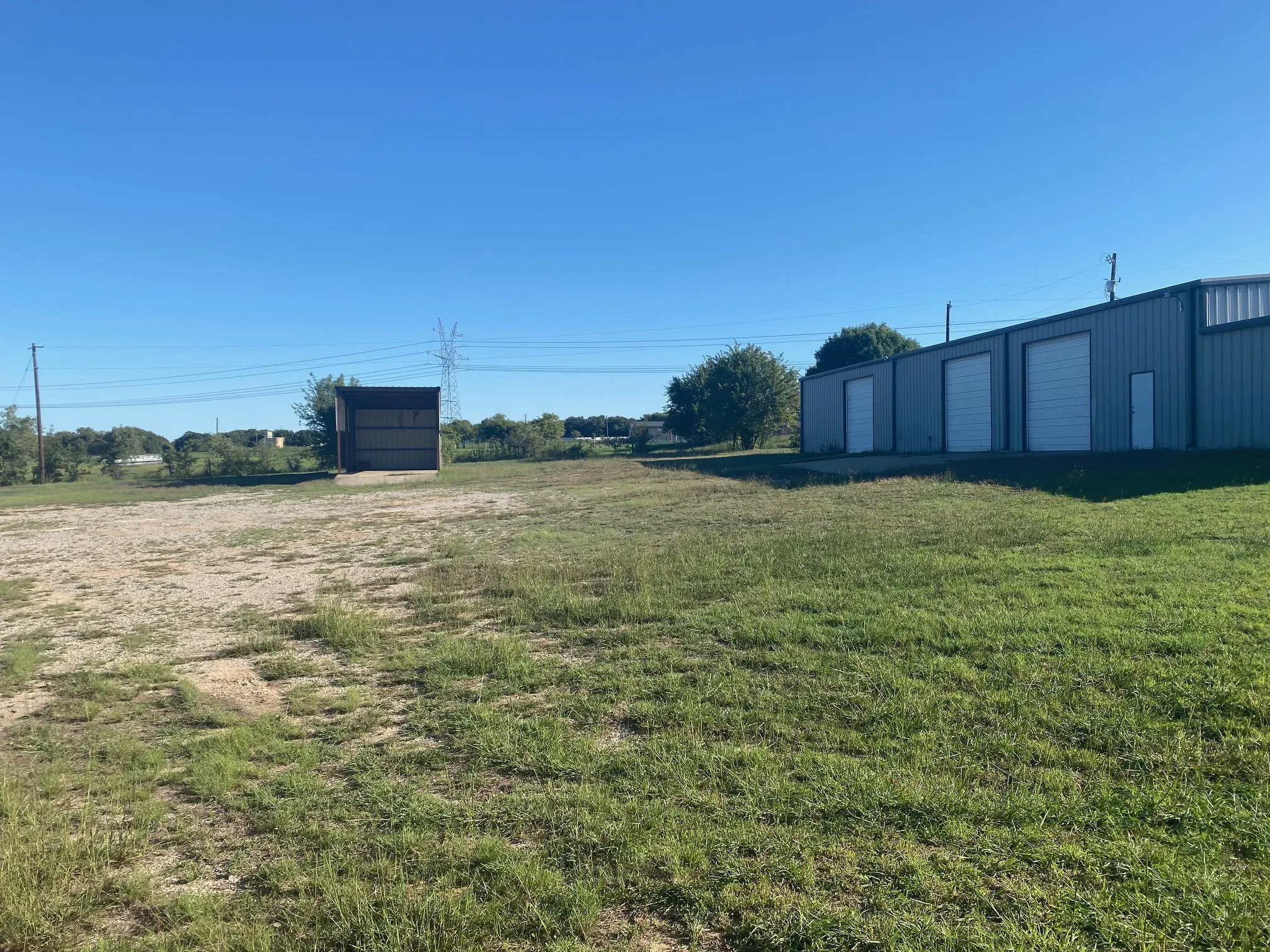 Warehouse For Rent in Parker County , 5201 N Fm 51, Weatherford, Texas 76085, 0, 0, Garage spaces, 0 Sqft, built in 2006, mls#21348755, Real Estate Agent in Weatherford, Homes For Rent in Parker county, Homes For Rent in Weatherford, Realtor in Weatherford Texas, Real Estate Brokerage Independent Realty Texas, Luminita Cordes Realtor