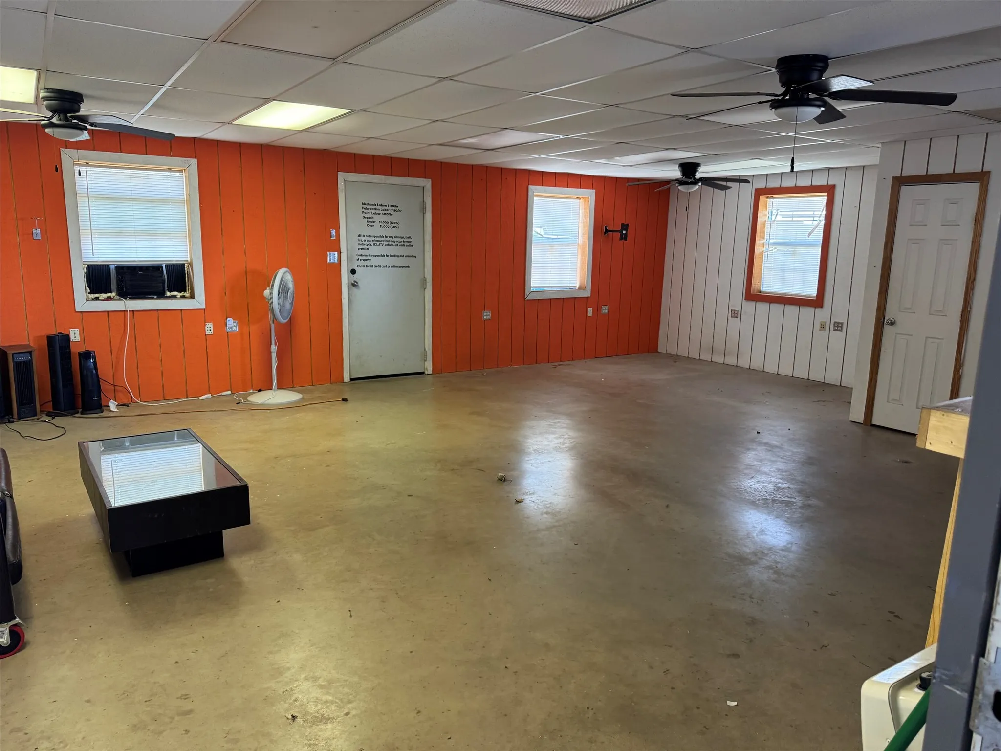 Warehouse For Rent in Parker County , 5201 N Fm 51, Weatherford, Texas 76085, 0, 0, Garage spaces, 0 Sqft, built in 2006, mls#21348755, Real Estate Agent in Weatherford, Homes For Rent in Parker county, Homes For Rent in Weatherford, Realtor in Weatherford Texas, Real Estate Brokerage Independent Realty Texas, Luminita Cordes Realtor