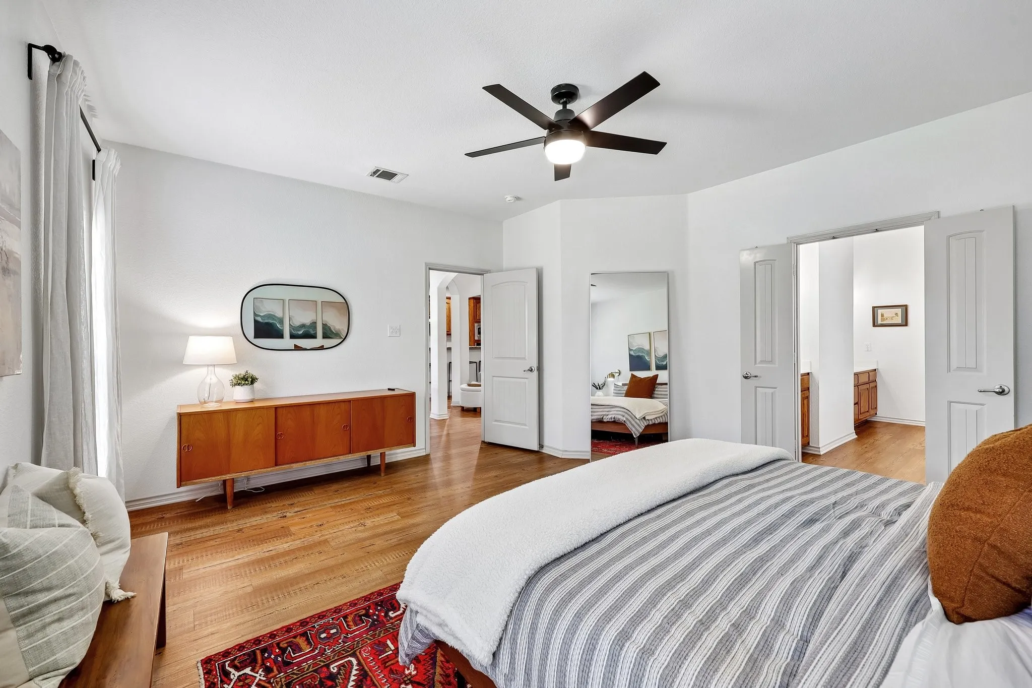 Single Family Residence For Rent in Collin County , 5800 Broken Spur, Mc Kinney, Texas 75070, 5 Bedroom, 3 Bathroom, 2 Garage spaces, 2,924 Sqft, built in 2008, mls#21339890, Real Estate Agent in Mc Kinney, Homes For Rent in Collin county, Homes For Rent in Mc Kinney, Realtor in Mc Kinney Texas, Real Estate Brokerage Independent Realty Texas, Luminita Cordes Realtor