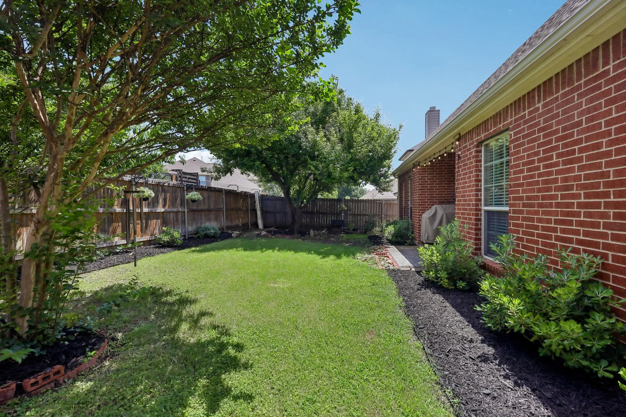 Single Family Residence For Rent in Collin County , 5800 Broken Spur, Mc Kinney, Texas 75070, 5 Bedroom, 3 Bathroom, 2 Garage spaces, 2,924 Sqft, built in 2008, mls#21339890, Real Estate Agent in Mc Kinney, Homes For Rent in Collin county, Homes For Rent in Mc Kinney, Realtor in Mc Kinney Texas, Real Estate Brokerage Independent Realty Texas, Luminita Cordes Realtor