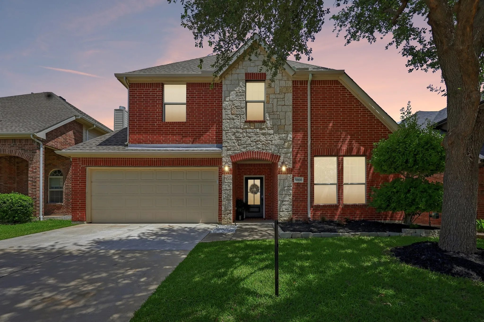 Single Family Residence For Rent in Collin County , 5800 Broken Spur, Mc Kinney, Texas 75070, 5 Bedroom, 3 Bathroom, 2 Garage spaces, 2,924 Sqft, built in 2008, mls#21339890, Real Estate Agent in Mc Kinney, Homes For Rent in Collin county, Homes For Rent in Mc Kinney, Realtor in Mc Kinney Texas, Real Estate Brokerage Independent Realty Texas, Luminita Cordes Realtor