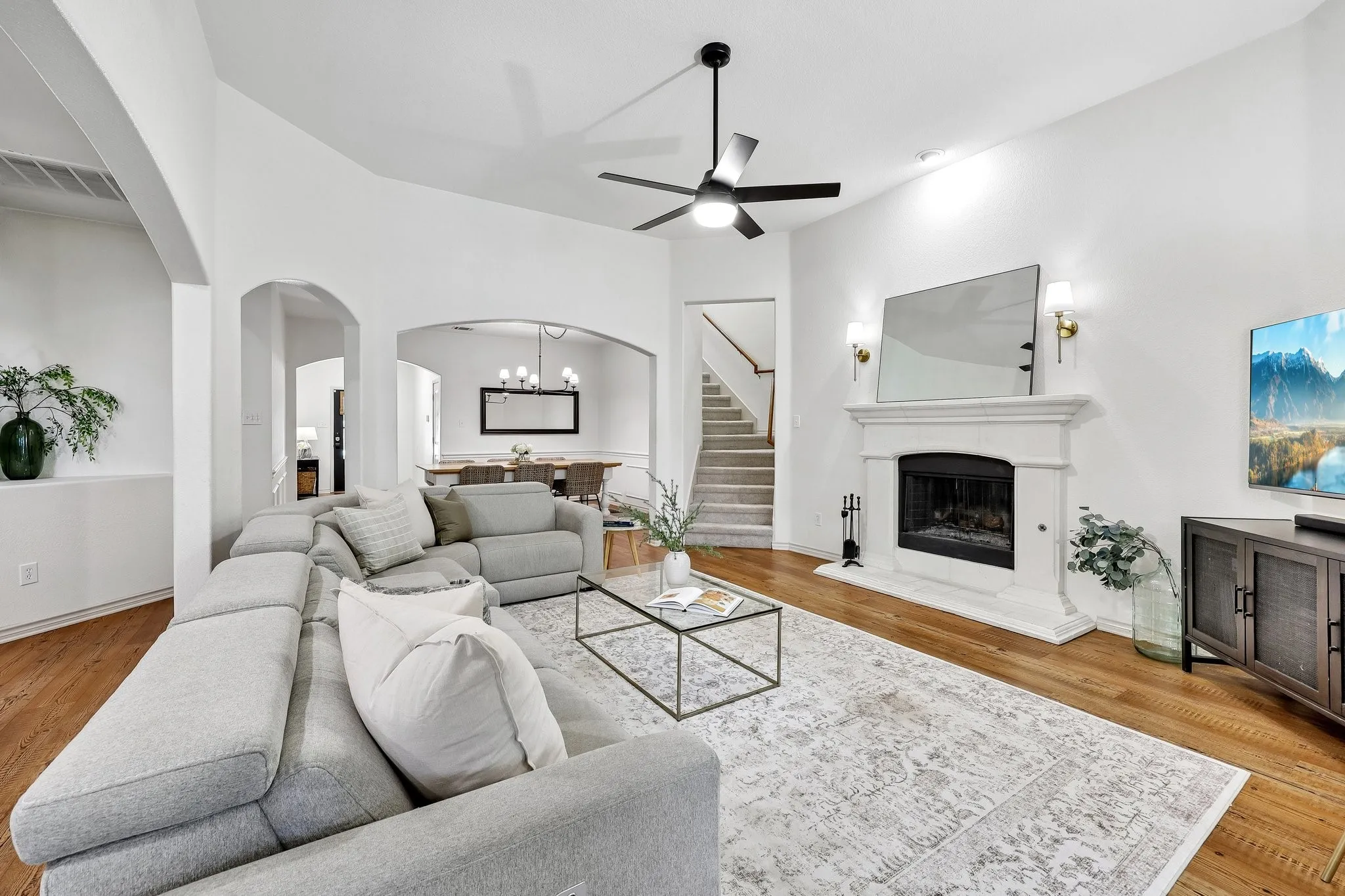 Single Family Residence For Rent in Collin County , 5800 Broken Spur, Mc Kinney, Texas 75070, 5 Bedroom, 3 Bathroom, 2 Garage spaces, 2,924 Sqft, built in 2008, mls#21339890, Real Estate Agent in Mc Kinney, Homes For Rent in Collin county, Homes For Rent in Mc Kinney, Realtor in Mc Kinney Texas, Real Estate Brokerage Independent Realty Texas, Luminita Cordes Realtor