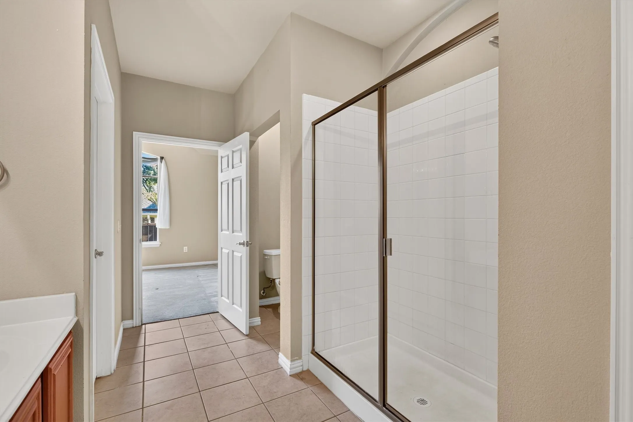 Townhouse For Sale in Collin County , 2833 Mott Street, Plano, Texas 75025, 2 Bedroom, 2 Bathroom, 2 Garage spaces, 1,402 Sqft, built in 2007, mls#21348562, Real Estate Agent in Plano, Homes For Sale in Collin county, Homes For Sale in Plano, Realtor in Plano Texas, Real Estate Brokerage Independent Realty Texas, Luminita Cordes Realtor