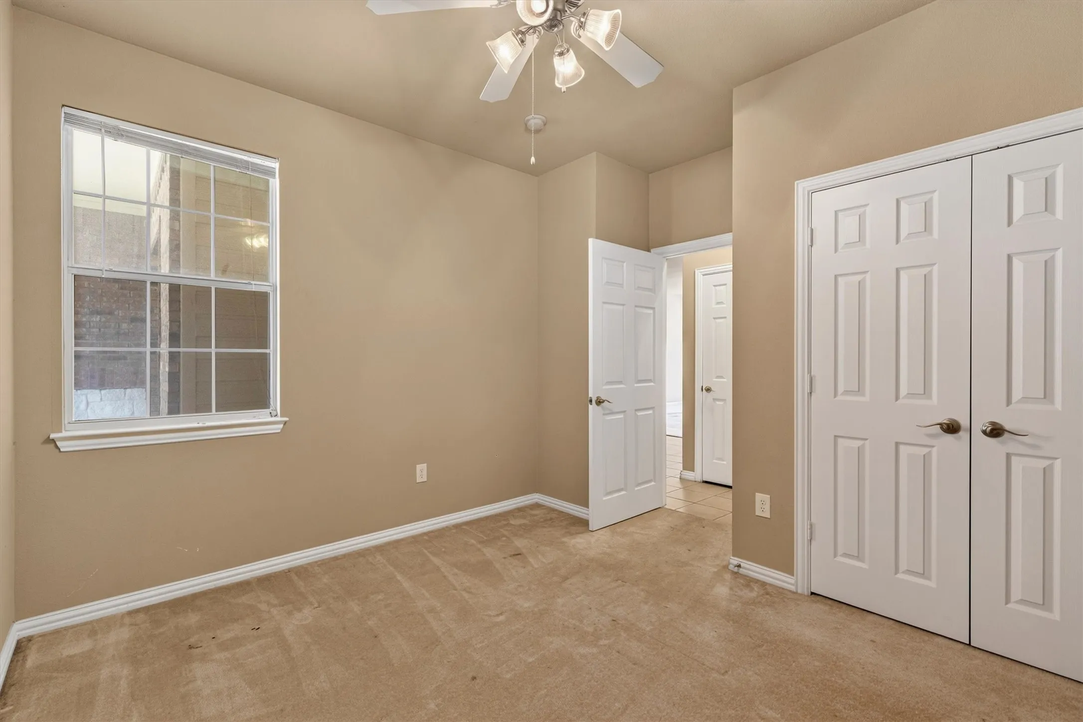 Townhouse For Sale in Collin County , 2833 Mott Street, Plano, Texas 75025, 2 Bedroom, 2 Bathroom, 2 Garage spaces, 1,402 Sqft, built in 2007, mls#21348562, Real Estate Agent in Plano, Homes For Sale in Collin county, Homes For Sale in Plano, Realtor in Plano Texas, Real Estate Brokerage Independent Realty Texas, Luminita Cordes Realtor