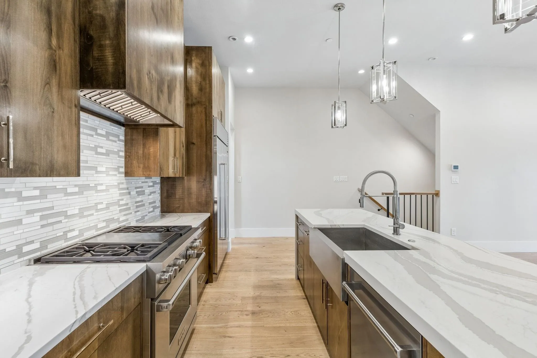 Townhouse For Sale in Tarrant County , 69 Cortes Drive, Westlake, Texas 76262, 3 Bedroom, 4 Bathroom, 2 Garage spaces, 2,038 Sqft, built in 2018, mls#21332907, Real Estate Agent in Westlake, Homes For Sale in Tarrant county, Homes For Sale in Westlake, Realtor in Westlake Texas, Real Estate Brokerage Independent Realty Texas, Luminita Cordes Realtor