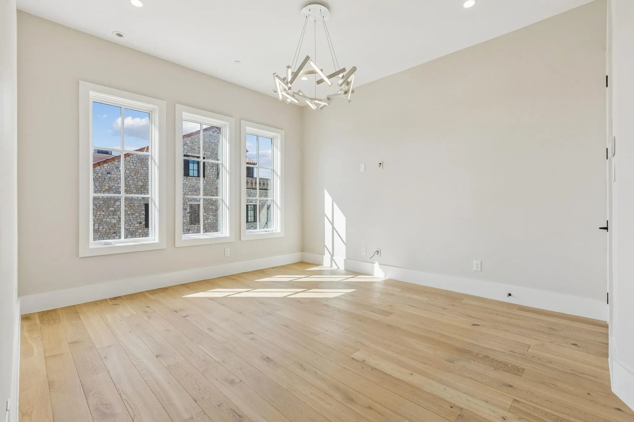 Townhouse For Rent in Tarrant County , 69 Cortes Drive, Westlake, Texas 76262, 3 Bedrooms, 4 Bathrooms, 2 Garage spaces, 2,038 Sqft, built in 2018, Price $7,800, mls#21332983, Real Estate Agent in Westlake, Homes For Rent in Tarrant county, Homes For Rent in Westlake, Realtor in Westlake Texas, Real Estate Brokerage Independent Realty Texas, Luminita Cordes Realtor
